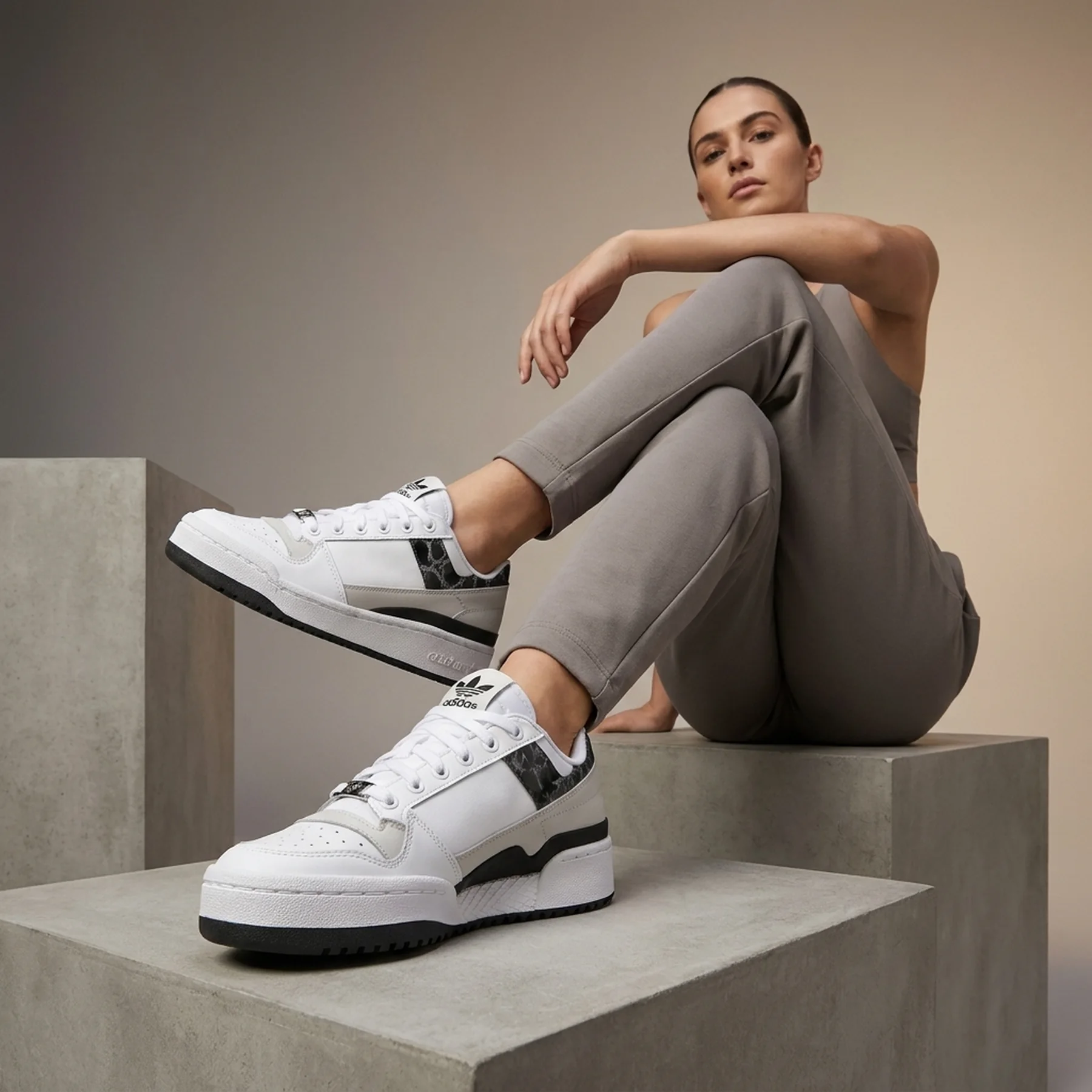 Кросівки жіночі Adidas Forum Bold Shoes (GY6988)