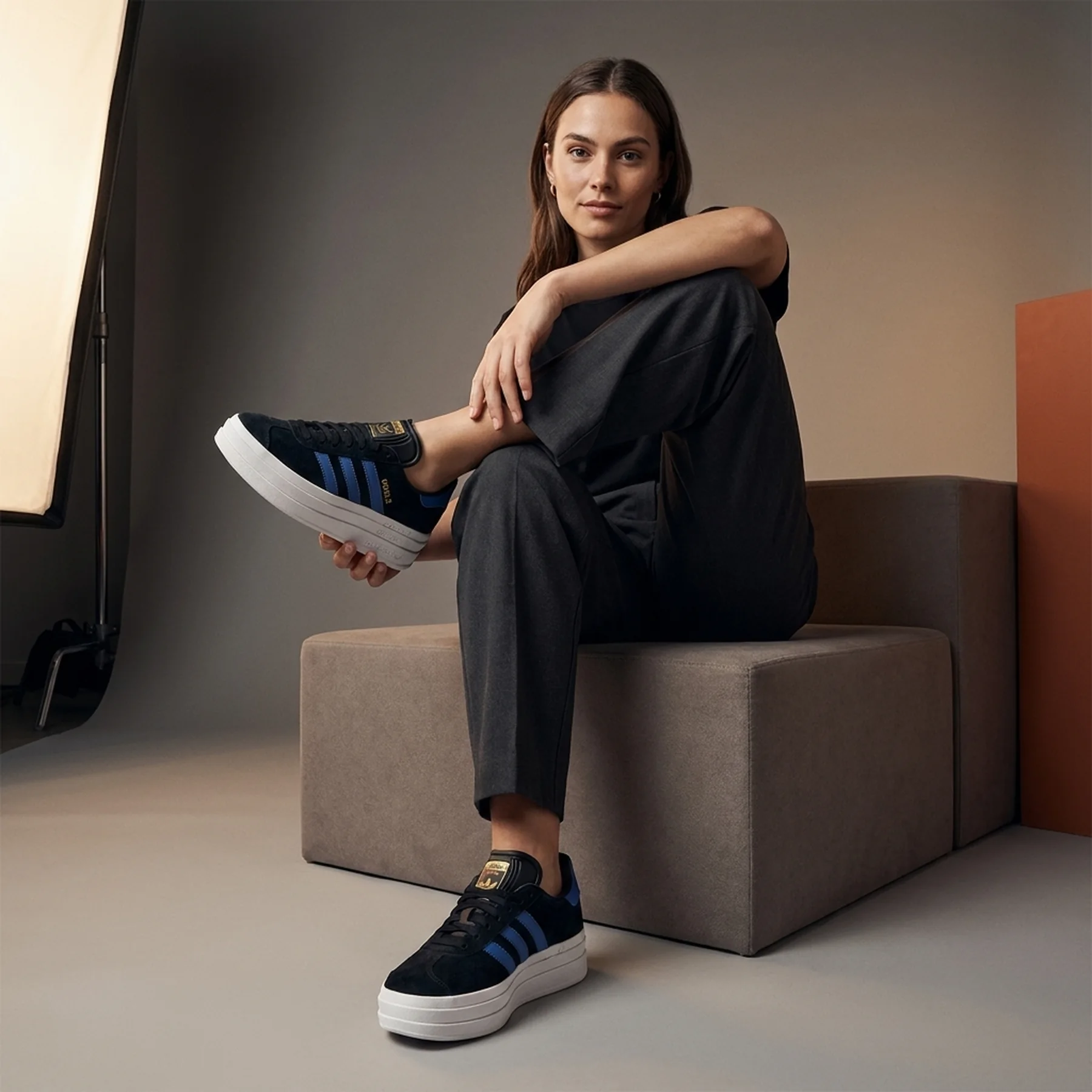 Кросівки жіночі Adidas Gazelle Bold 'Black Lucid Blue' (HQ4408)