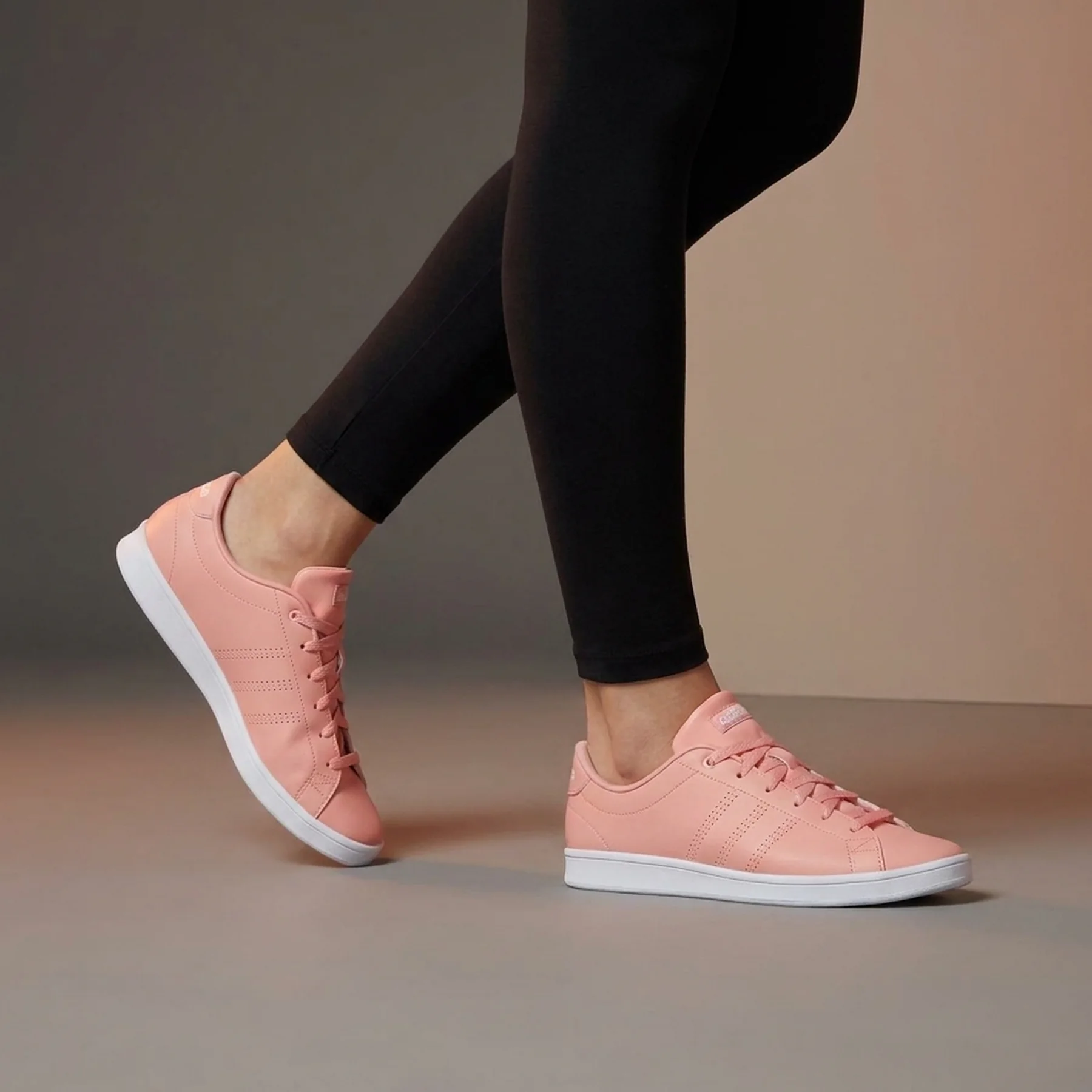 Кросівки жіночі Adidas Neo Advantage Clean Qt (F34708)