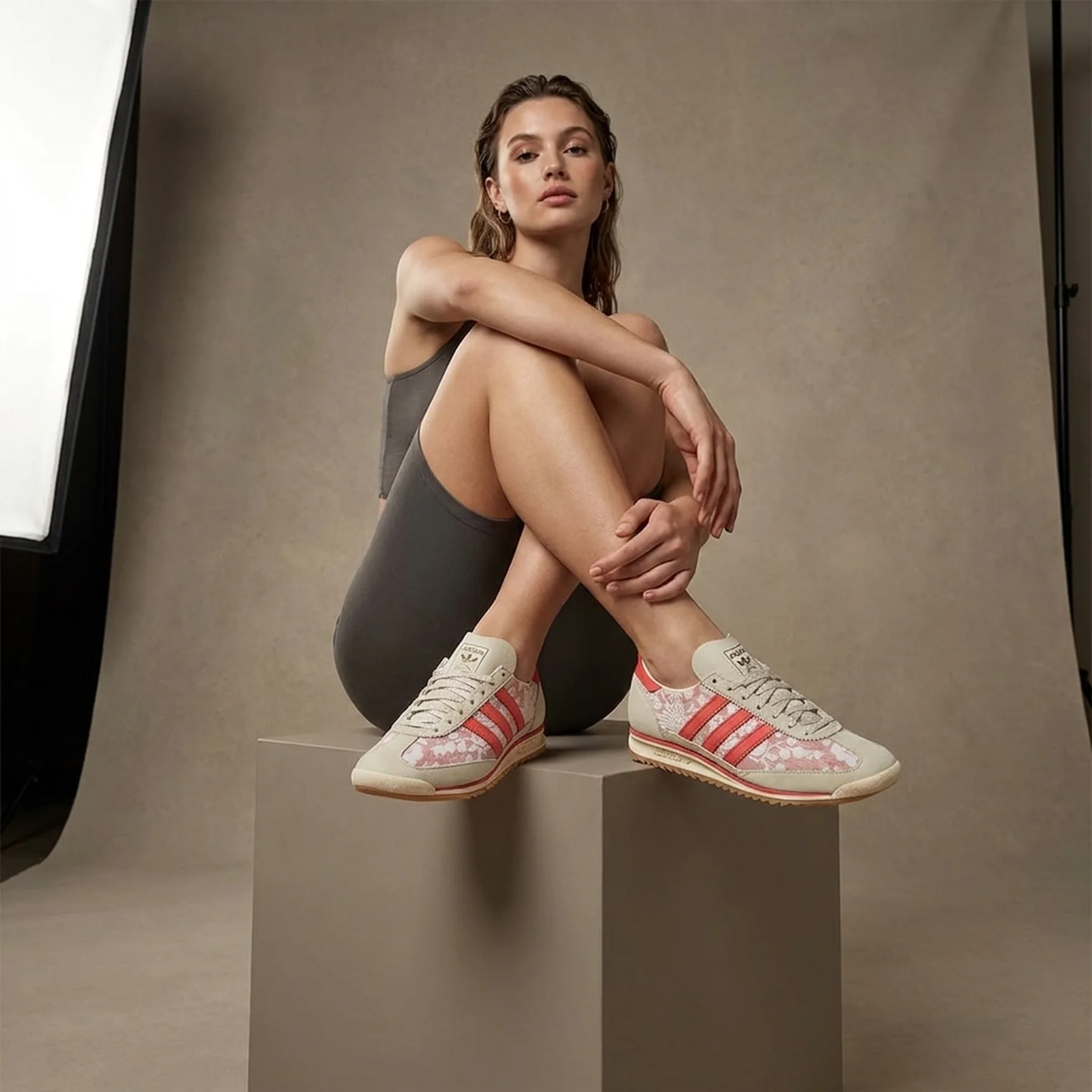 Кросівки жіночі Adidas Originals X Liberty London Sl 72 Og (JS1311)