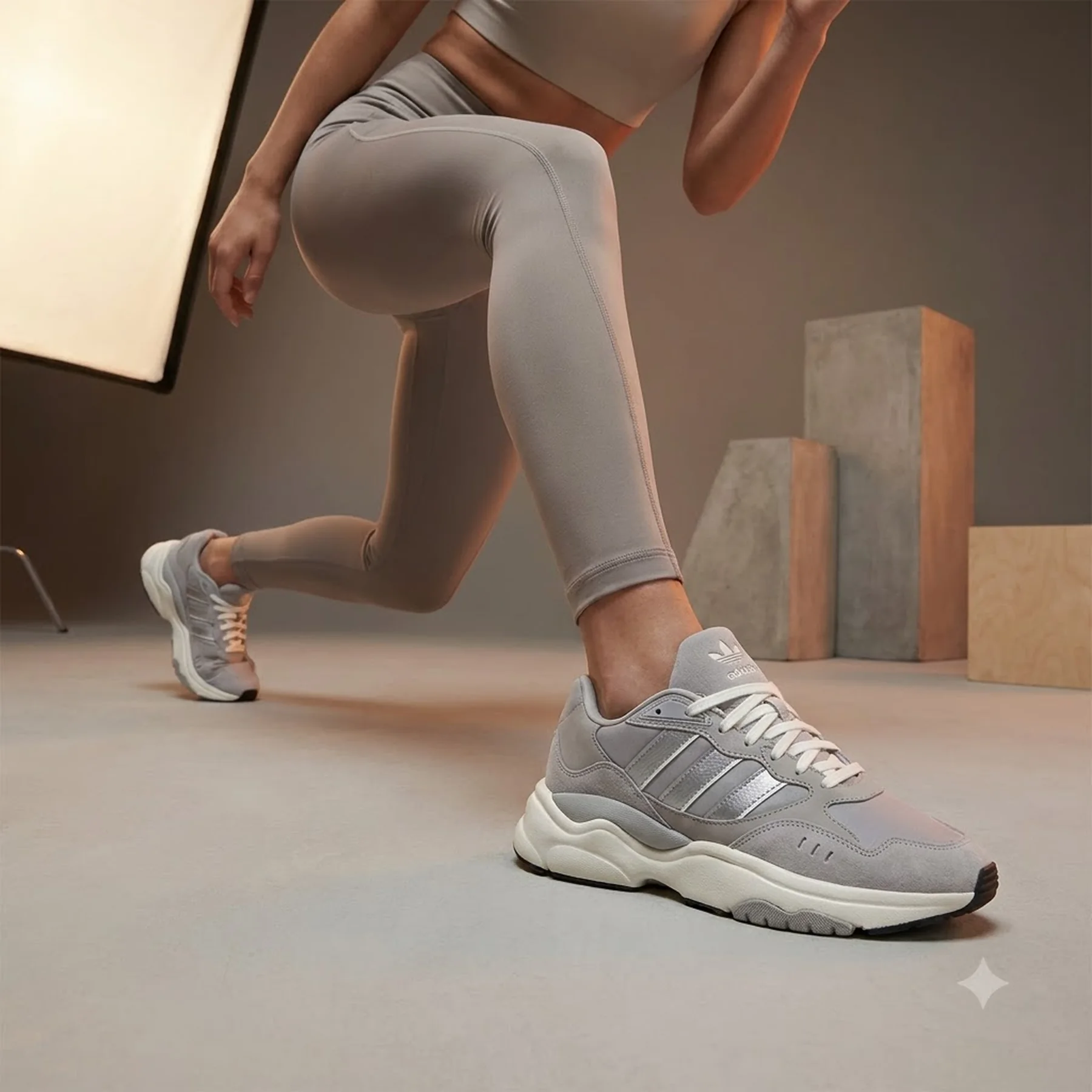 Кросівки жіночі Adidas Retropy F90 (HP6368)