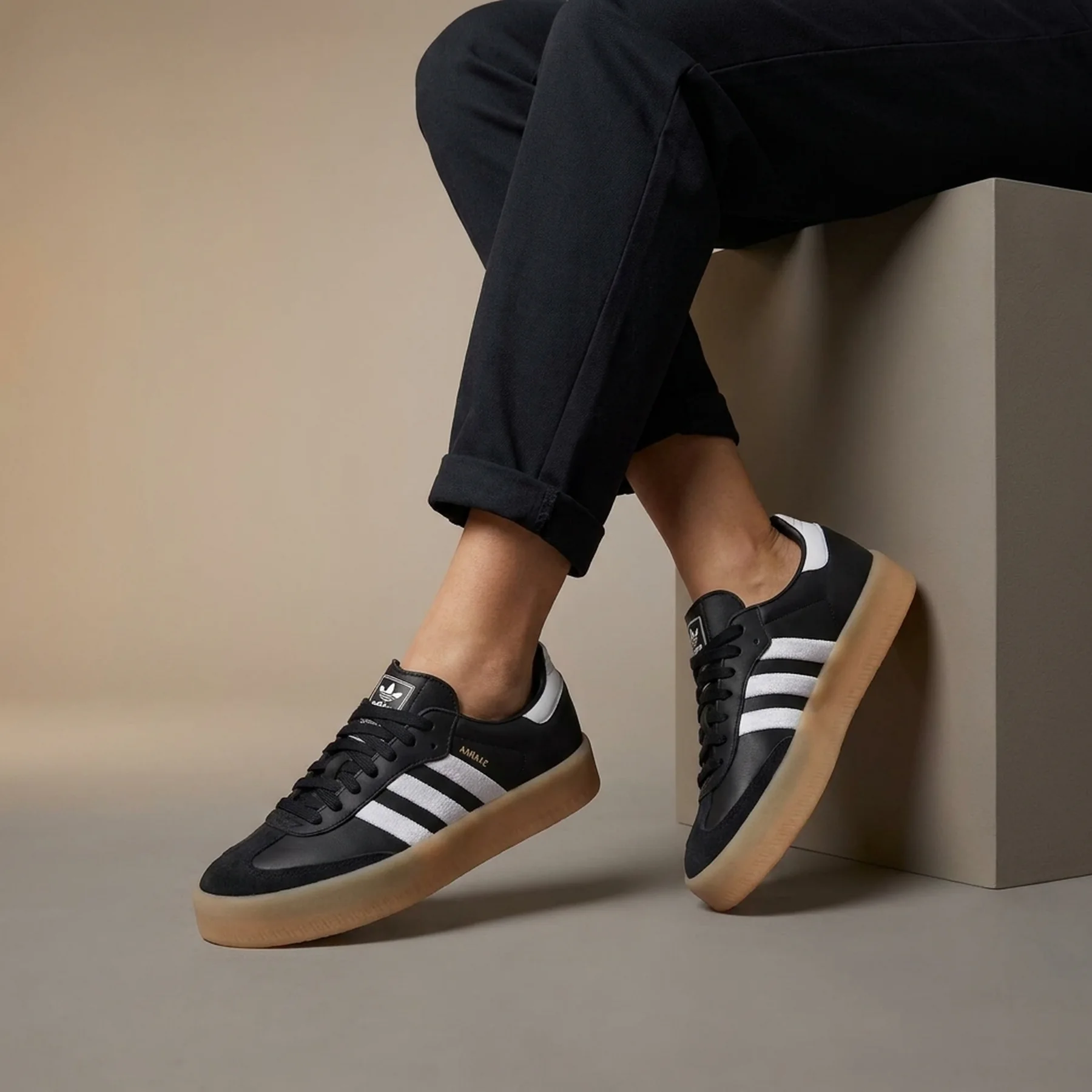 Кросівки жіночі Adidas Sambae (ID0436)