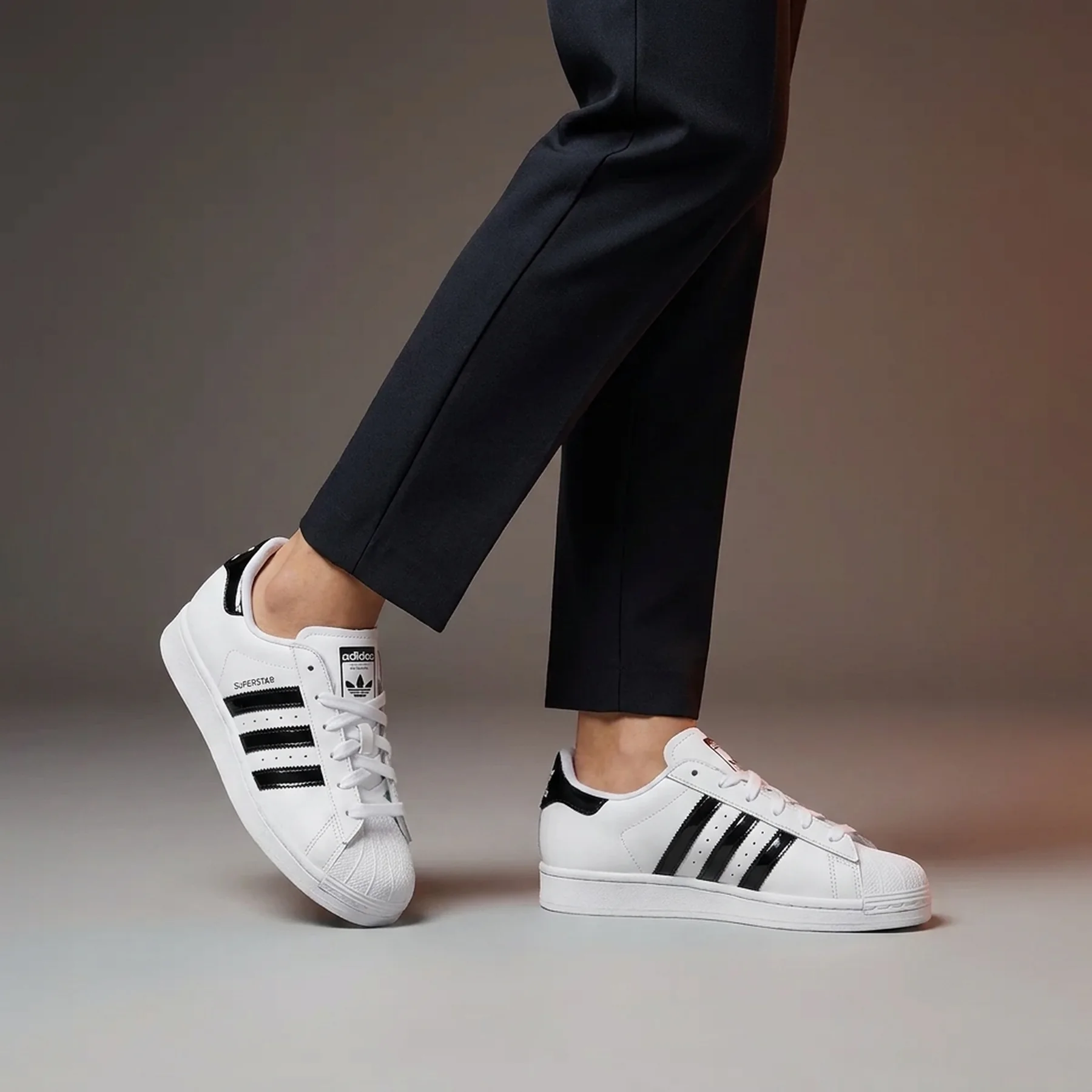 Кросівки жіночі Adidas Superstar Ii (JP9677)