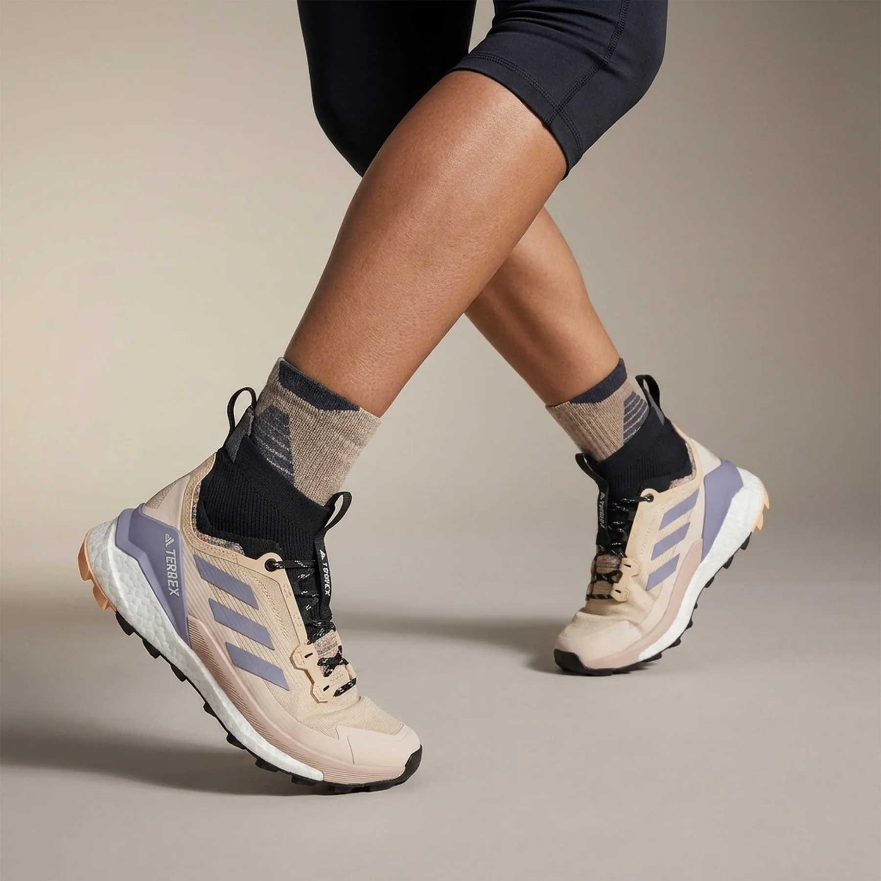 Кросівки жіночі Adidas Terrex (HP7498)
