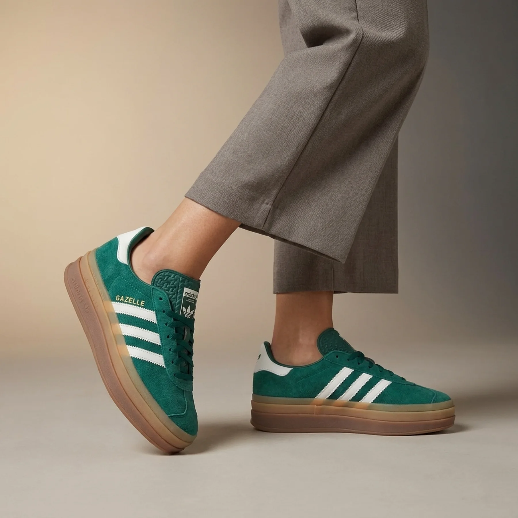 Кросівки жіночі Adidas Wmns Gazelle Bold 'Collegiate Green'