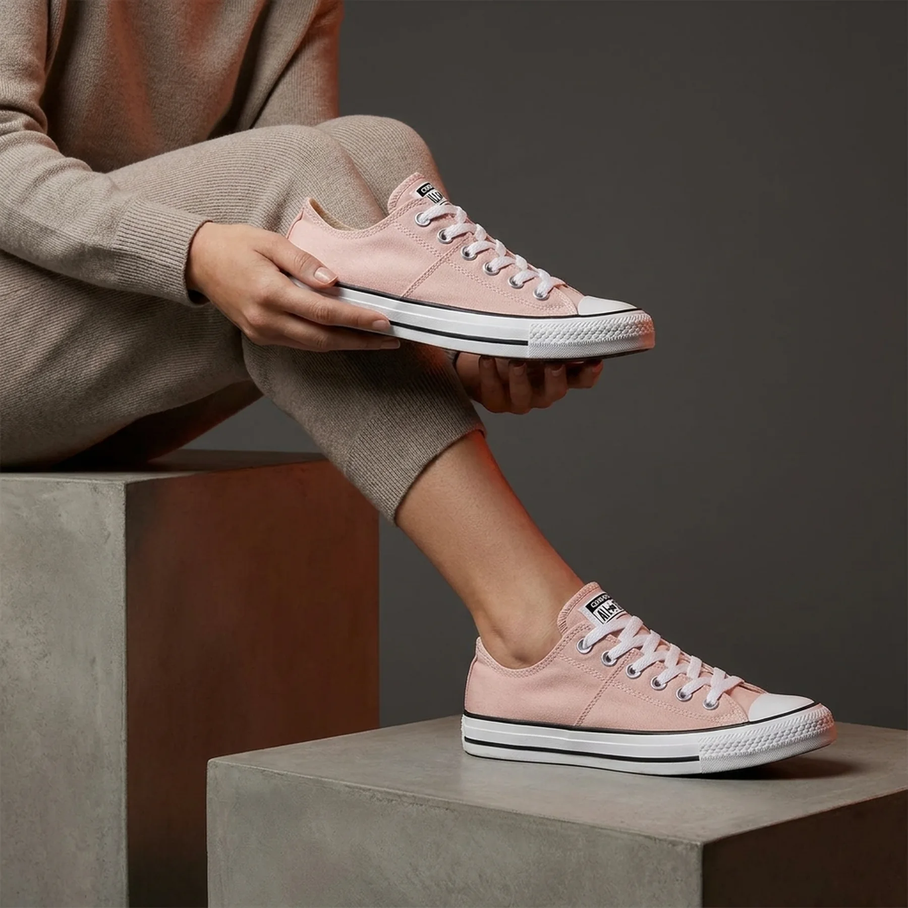 Кросівки жіночі Converse Chuck Taylor Madison (555860F)