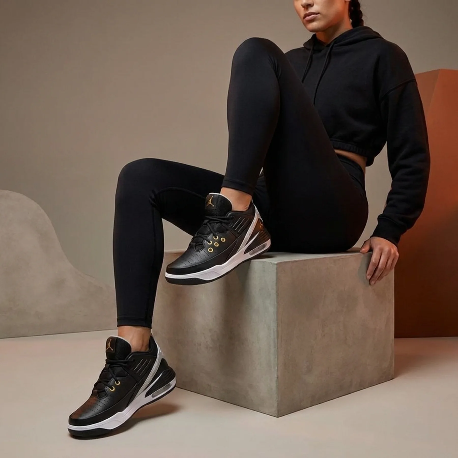 Кросівки жіночі Jordan Max Aura 5 Gs (DZ4352-017)