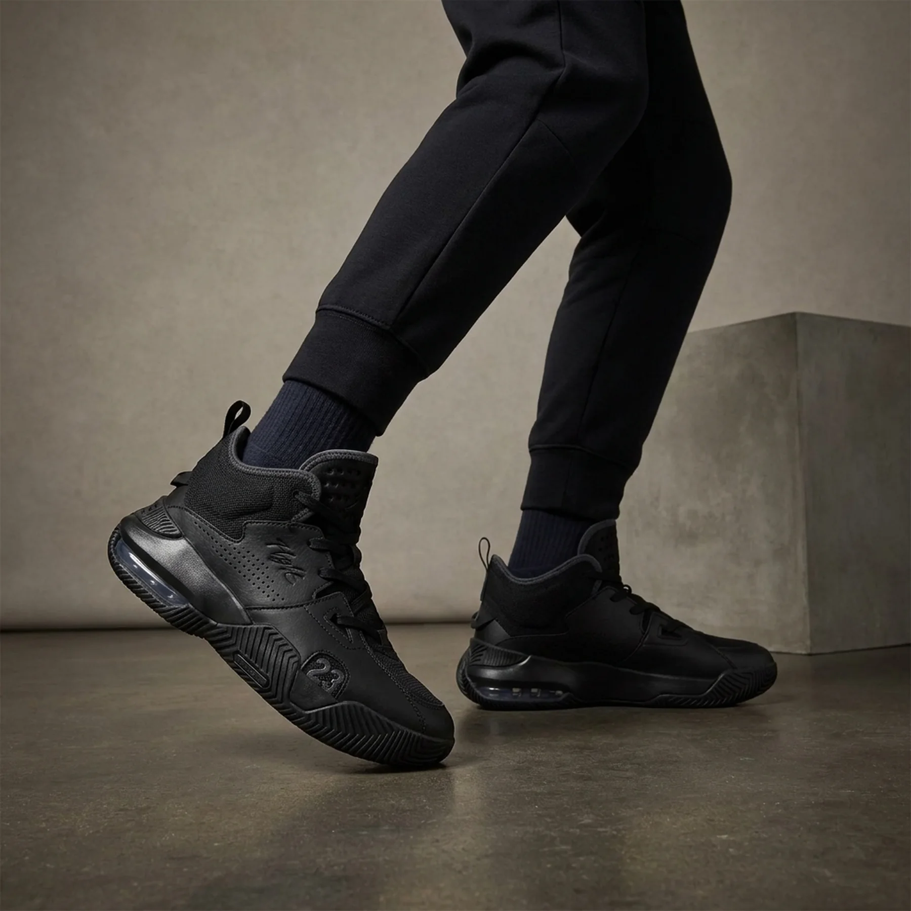 Кросівки унісекс Jordan Stay Loyal 2 Gs (DQ8398-002)