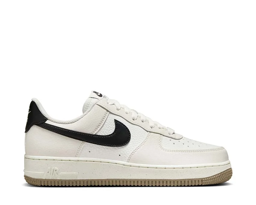 Кросівки жіночі Nike 1 Low Inches Closer To Travis Scott (HF9983-100)