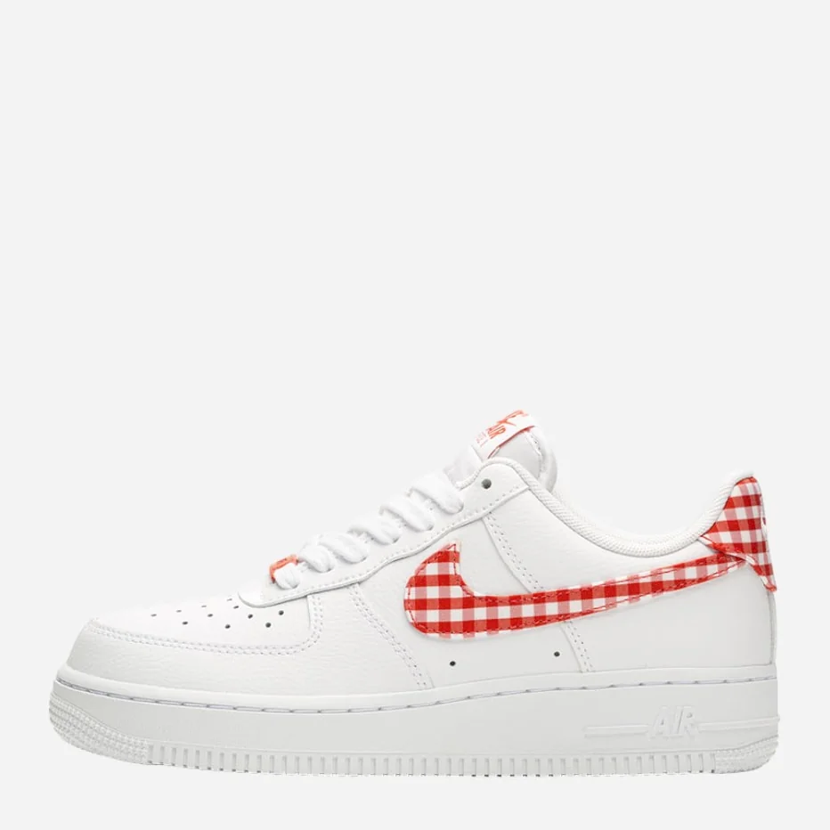 Кросівки жіночі Nike Air Force 1 07 Ess Trend (DZ2784-101)
