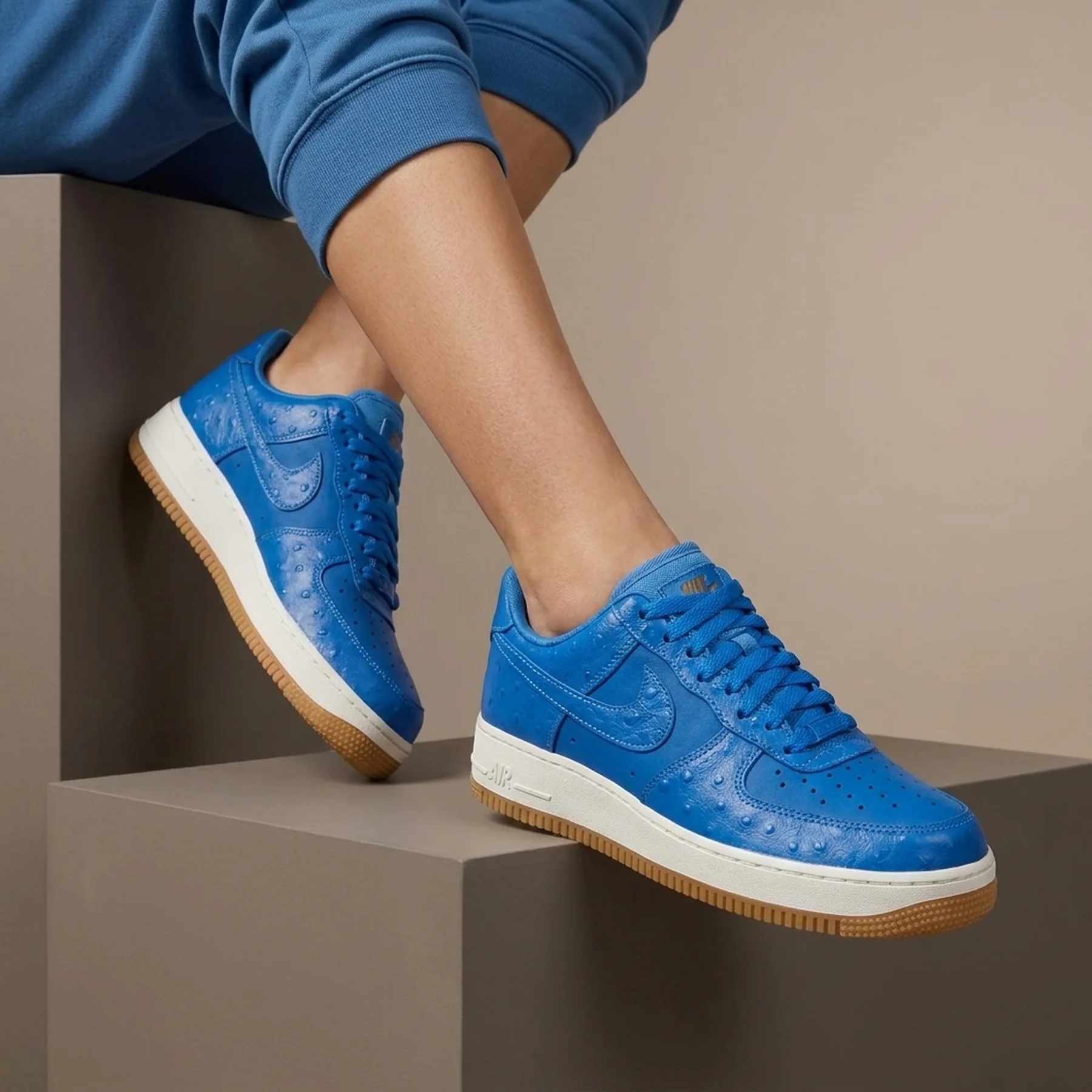 Кросівки жіночі Nike Air Force 1 '07 Lx (DZ2708-400)
