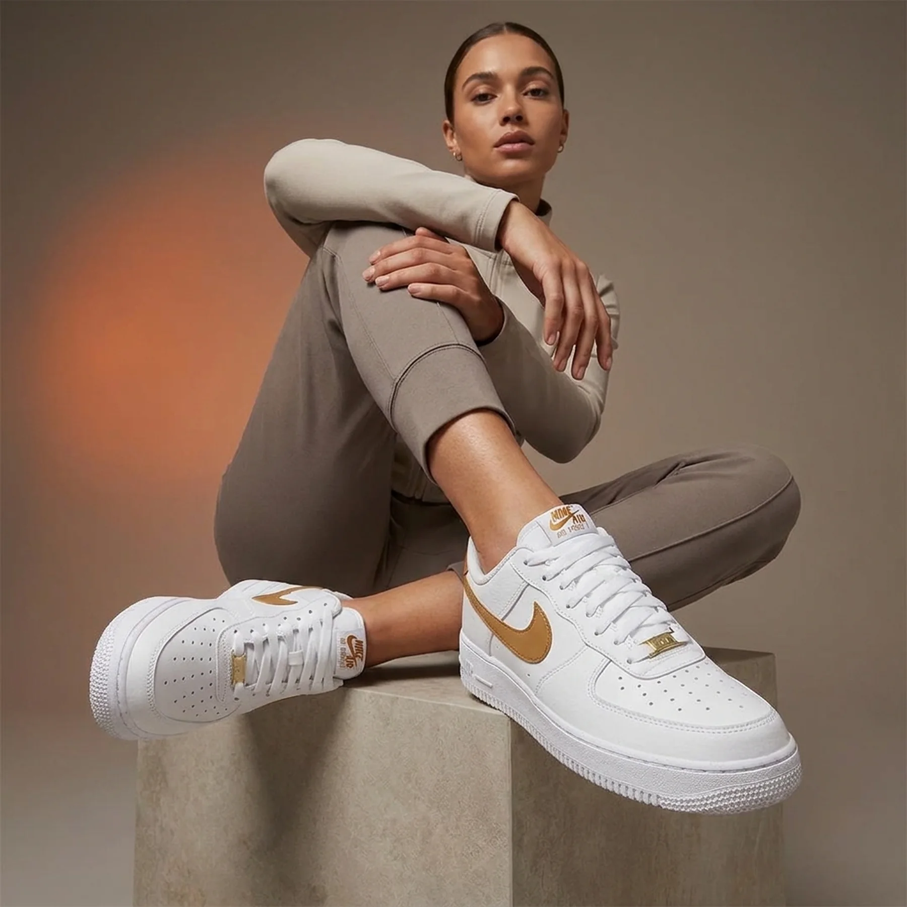 Кросівки жіночі Nike Air Force 1 '07 Next Nature (DN1430-104)