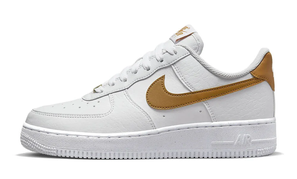 Кросівки жіночі Nike Air Force 1 '07 Next Nature (DN1430-104)