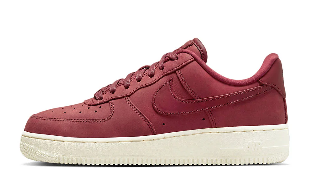 Кросівки жіночі Nike Air Force 1 07 Prm (DR9503-600)
