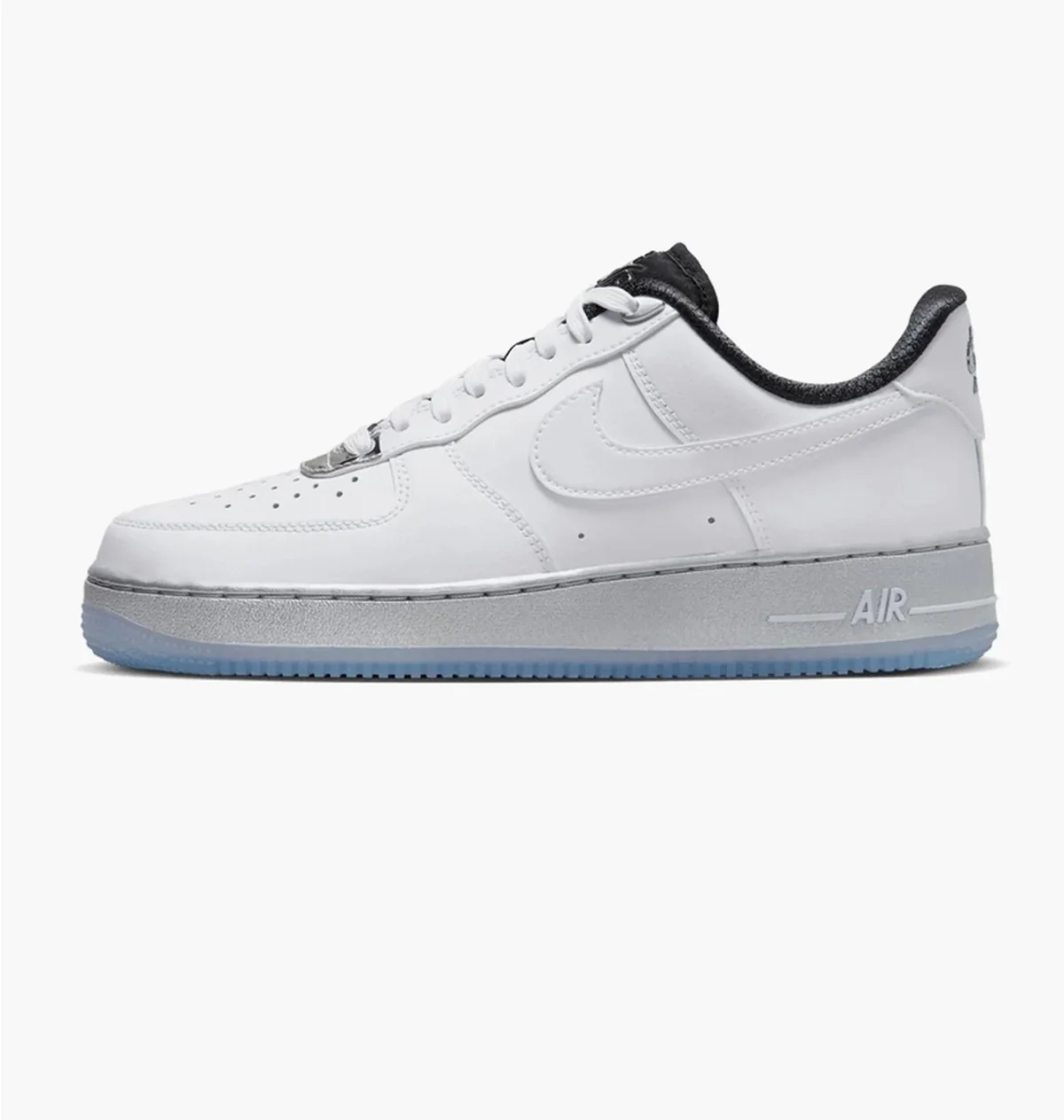 Кросівки жіночі Nike Air Force 1 '07 Se (DX6764-100)