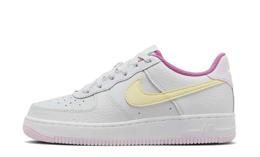Кросівки жіночі Nike Air Force 1 Gs (DV7762-001)