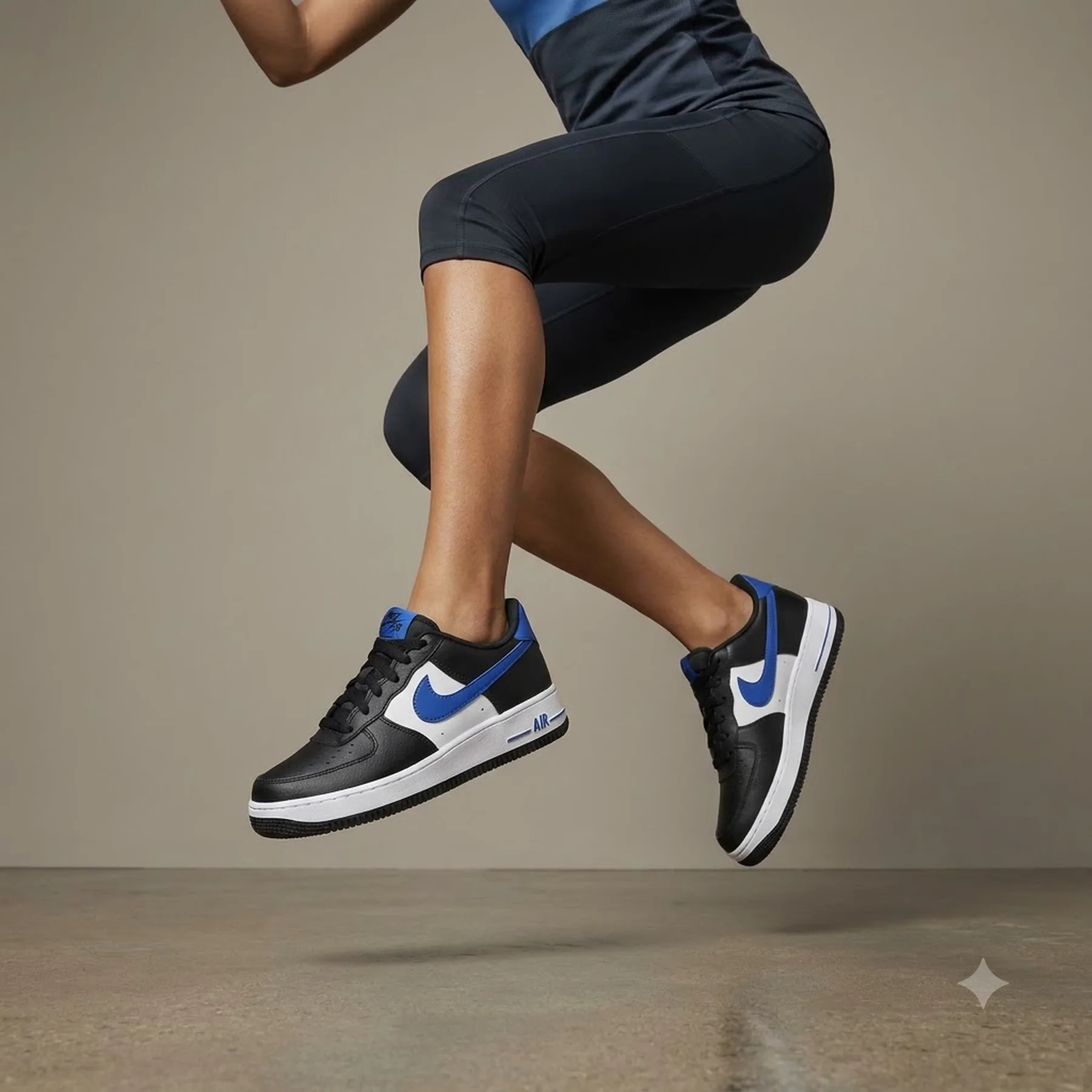 Кросівки жіночі Nike Air Force 1 Gs (FN8008-001)