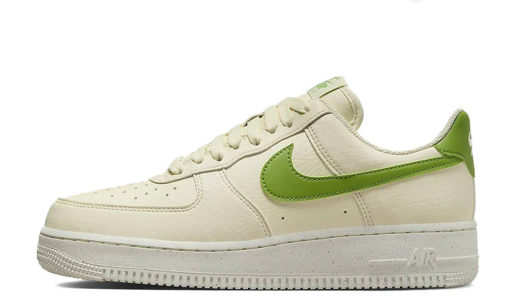 Кросівки жіночі Nike Air Force 1 Low (DV3808-102)