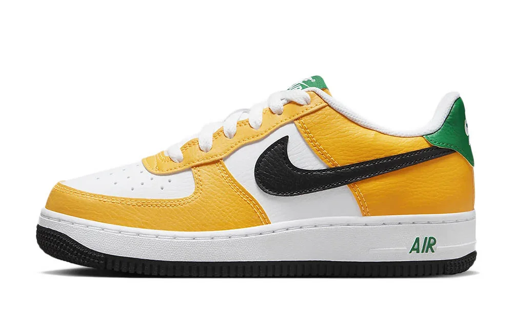Кросівки жіночі Nike Air Force 1 Gs (FN8008-001)