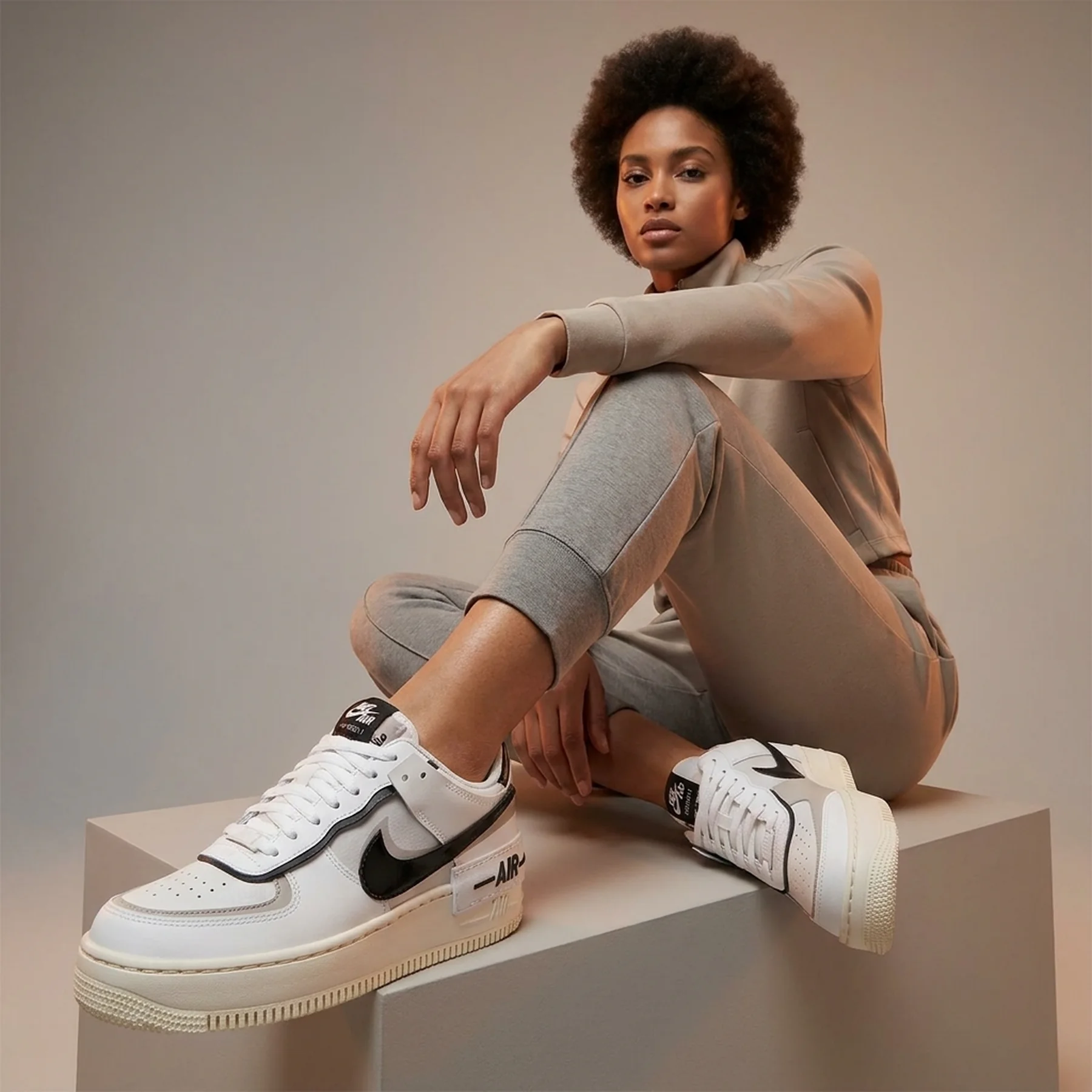 Кросівки жіночі Nike Air Force 1 Shadow (DZ1847-110)