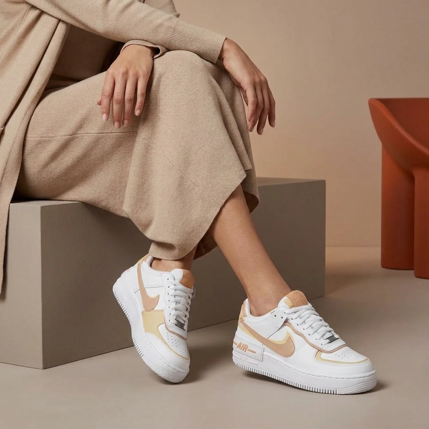 Кросівки жіночі Nike Air Force 1 Shadow (DZ1847-111)