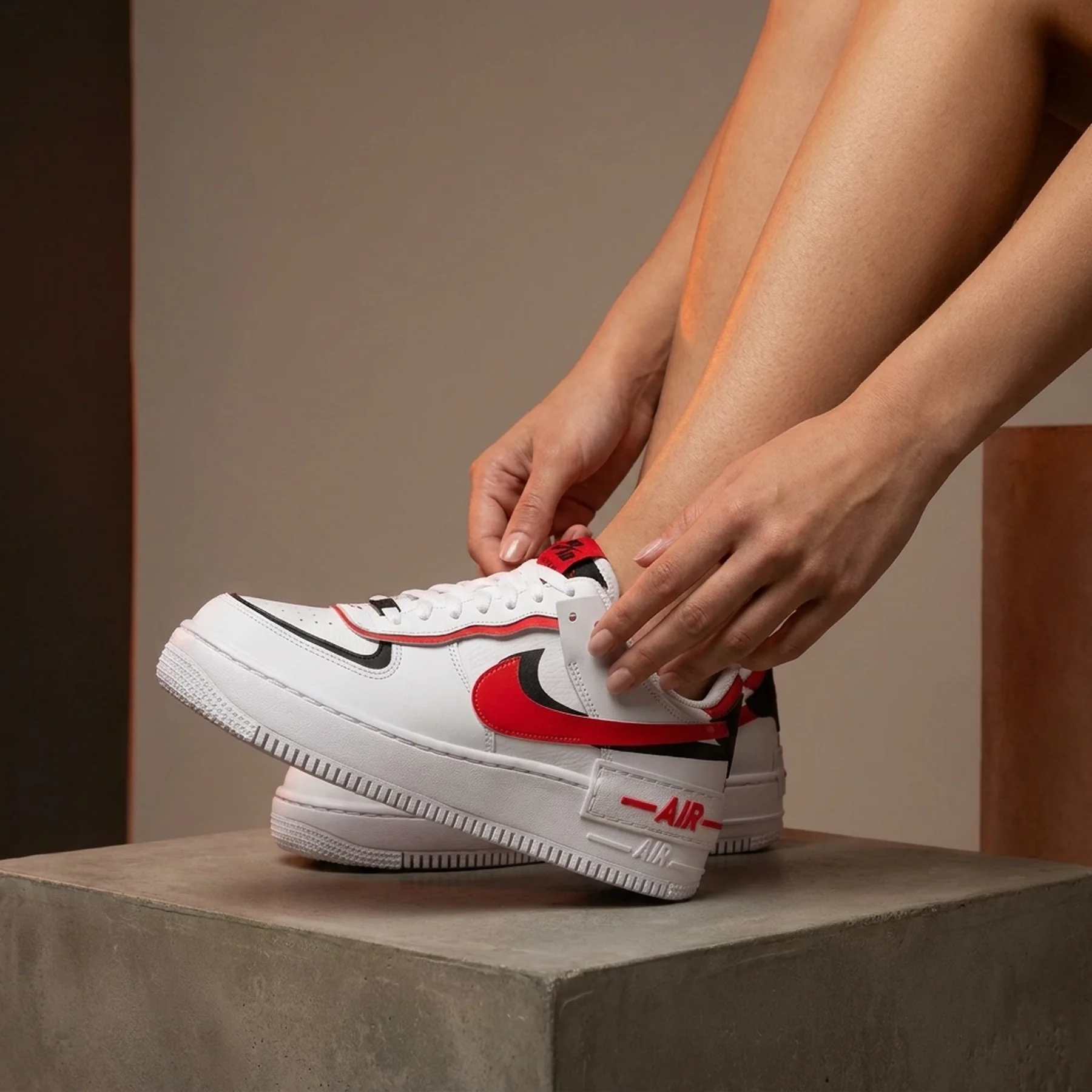 Кросівки жіночі Nike Air Force 1 Shadow (DZ1847-112)