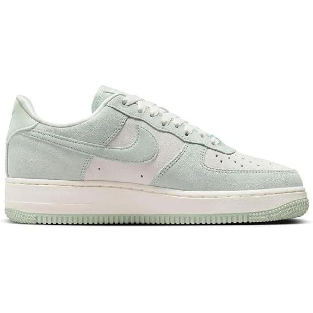 Кросівки жіночі Nike Air Force 1'07 Se W (HQ1497-099)