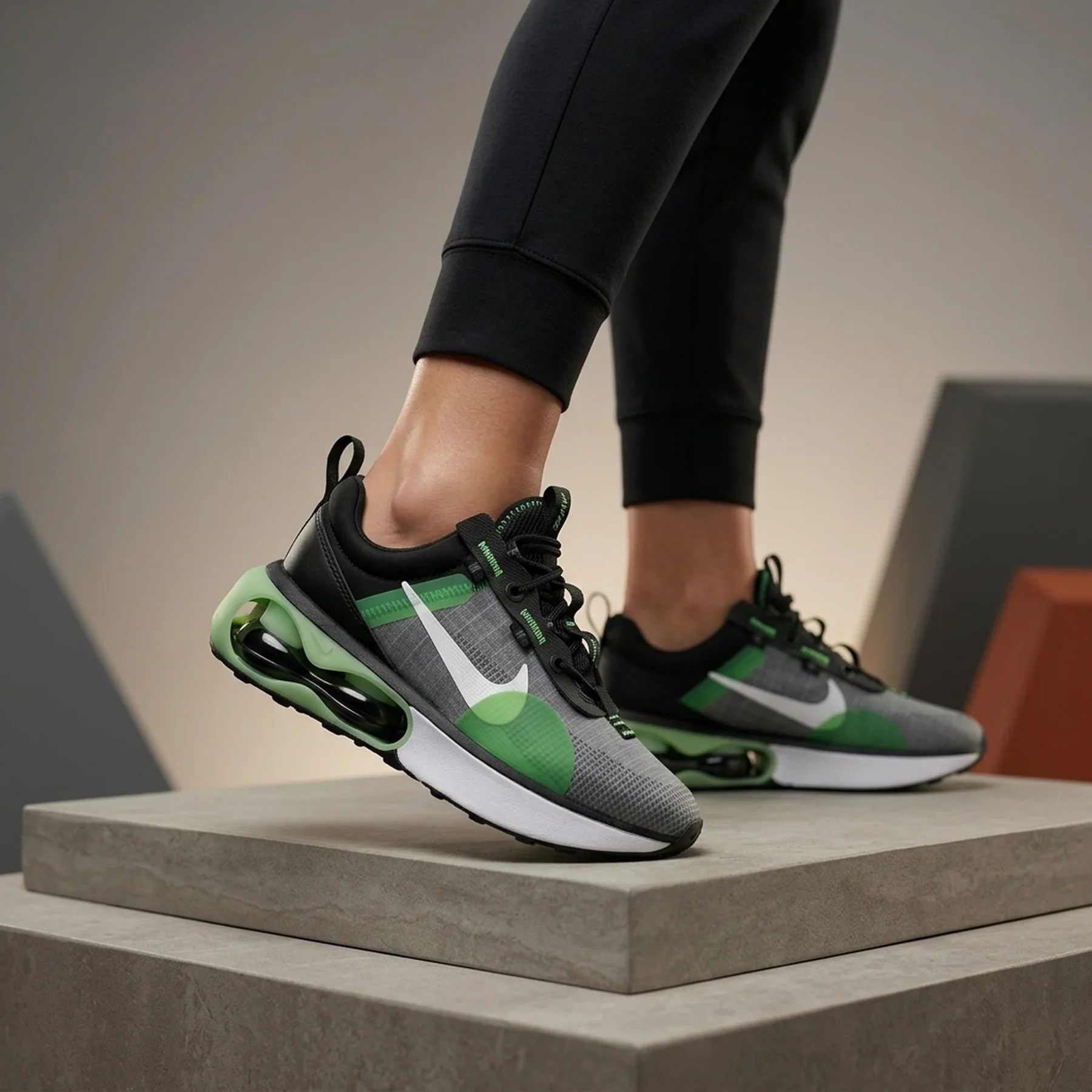 Кросівки жіночі Nike Air Max 2021 (Gs) (DA3199-004)