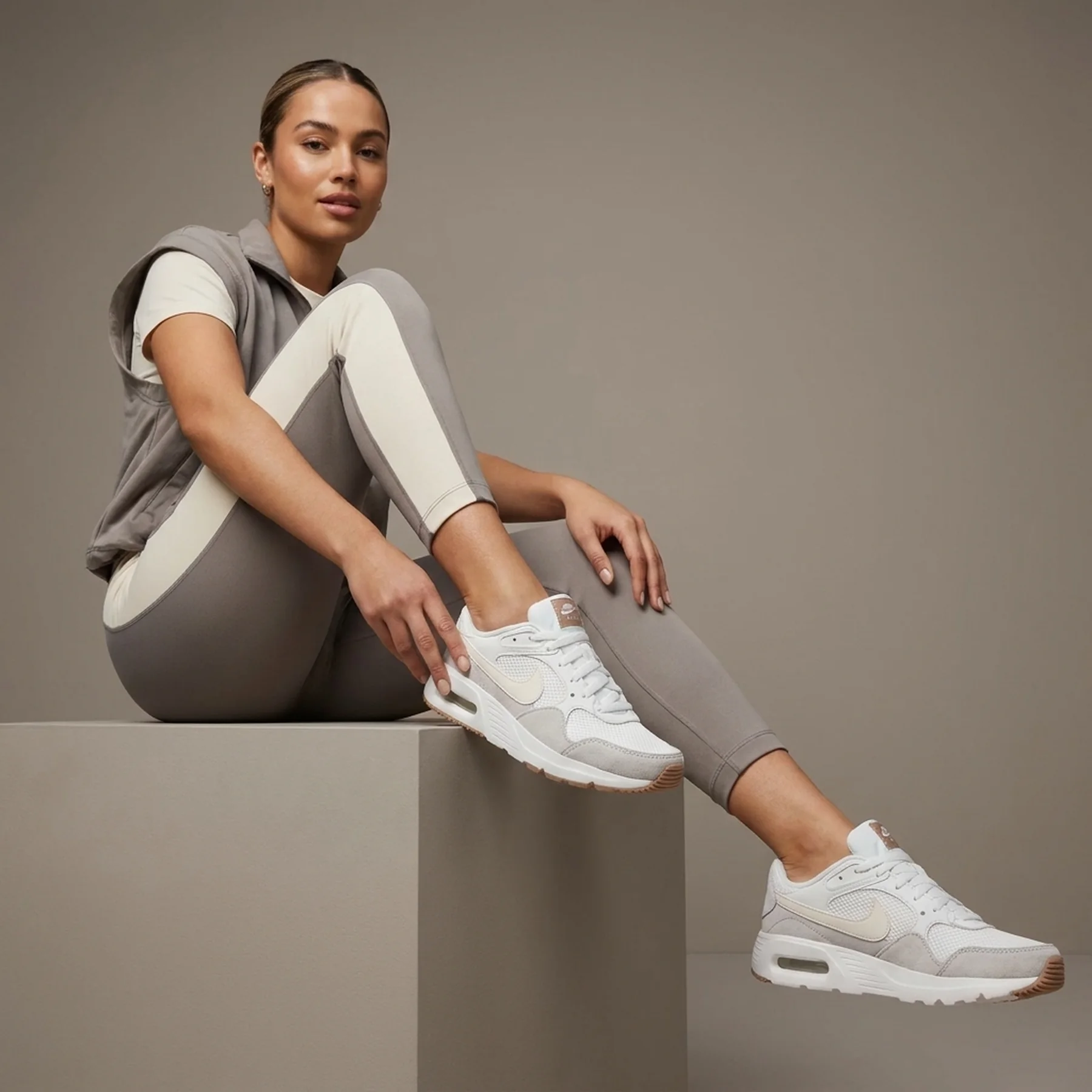 Кросівки жіночі Nike Air Max Sc (CW4554-108)