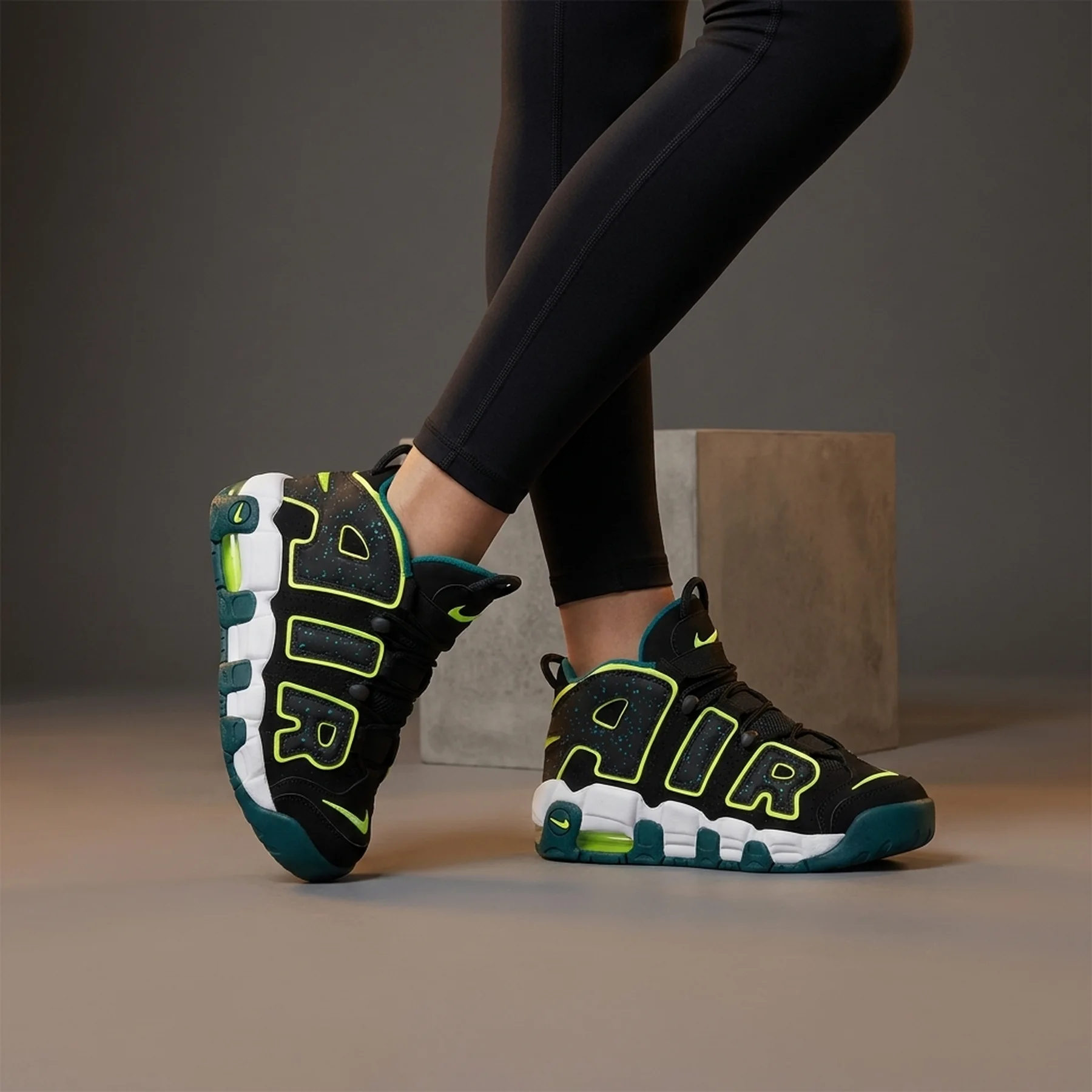 Кросівки жіночі Nike Air More Uptempo Geode Teal Gs Black (DZ2809-001)