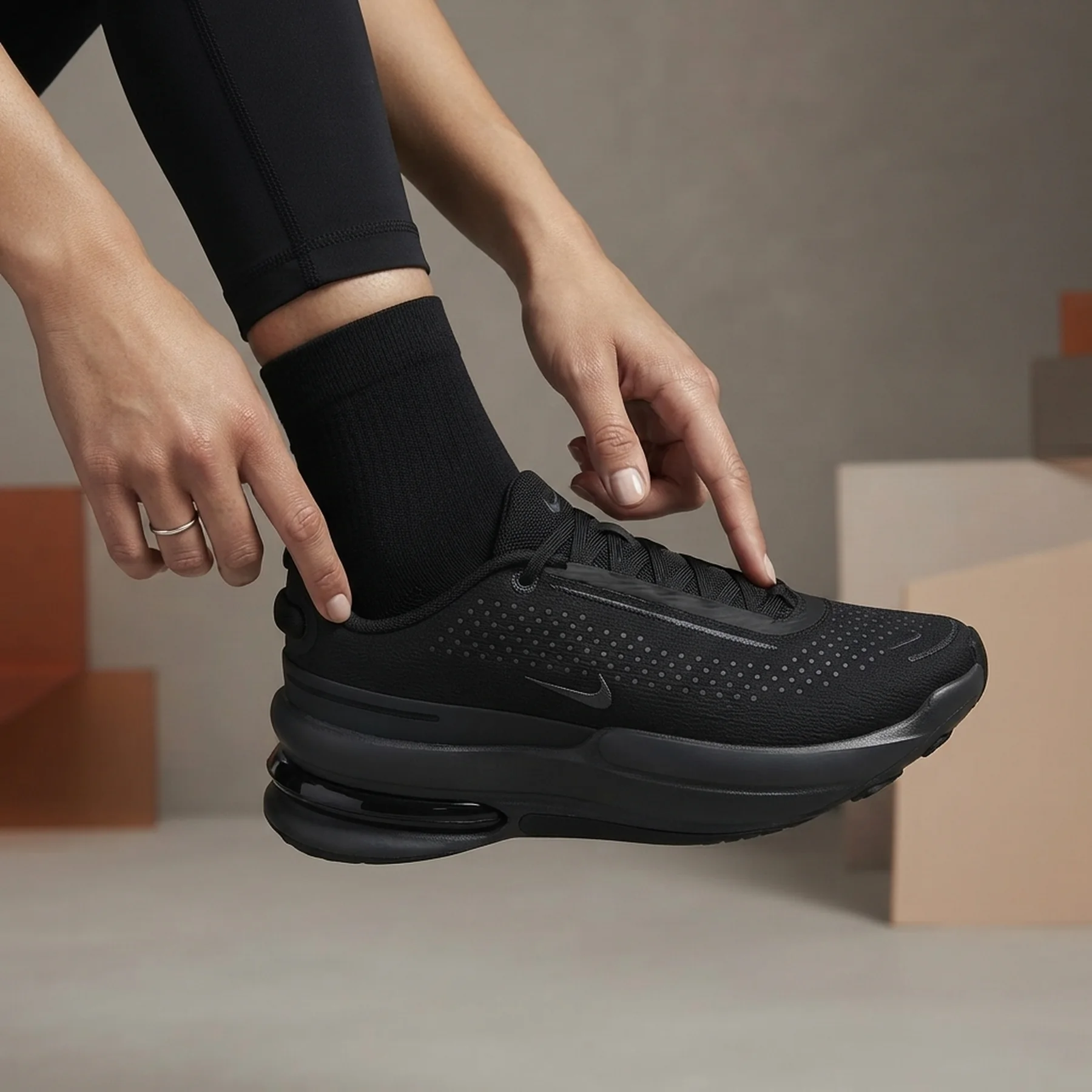 Кросівки жіночі Nike Air Zoom Upturn Sc Black (IB2764-001)