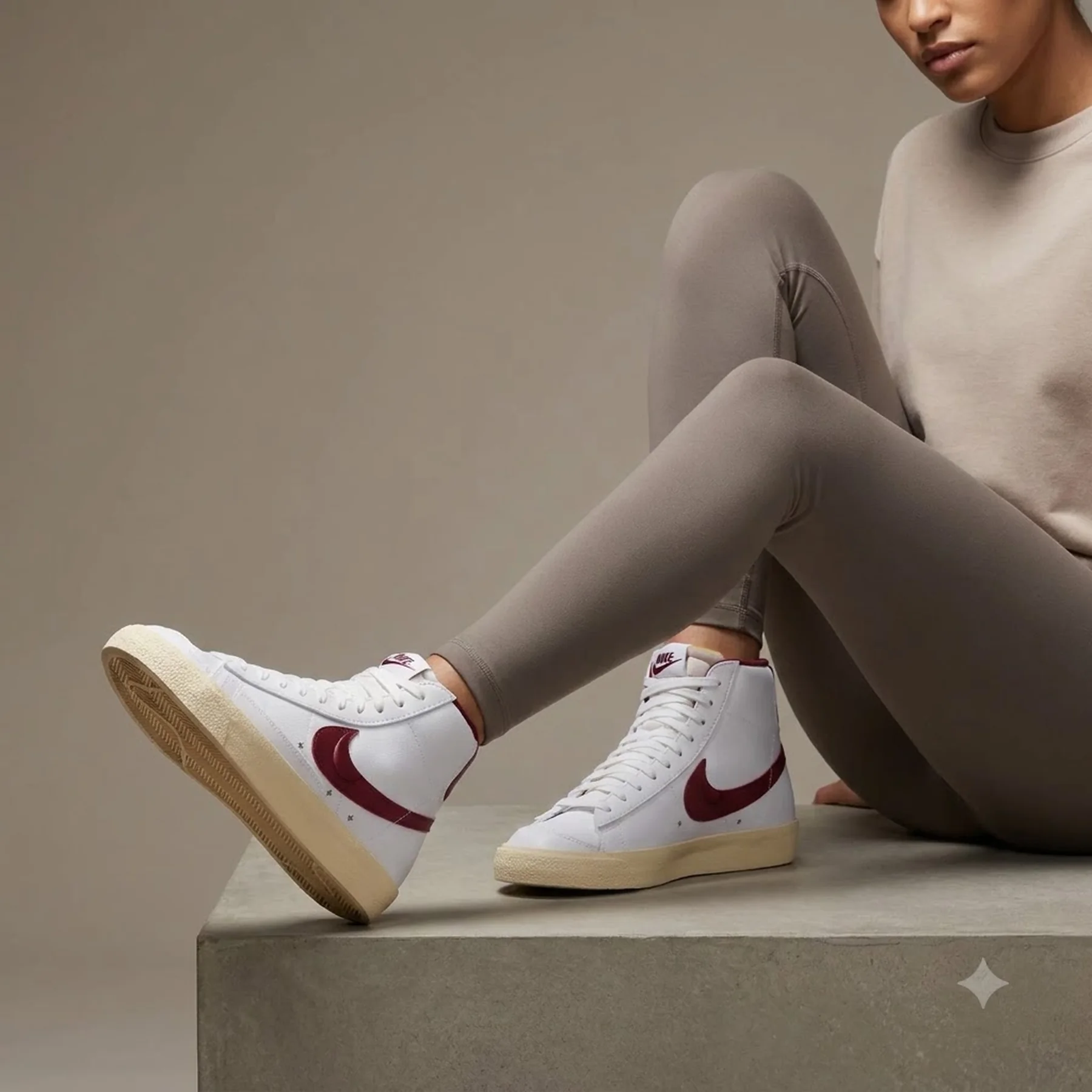 Кросівки жіночі Nike Blazer Mid (DV7003-100)