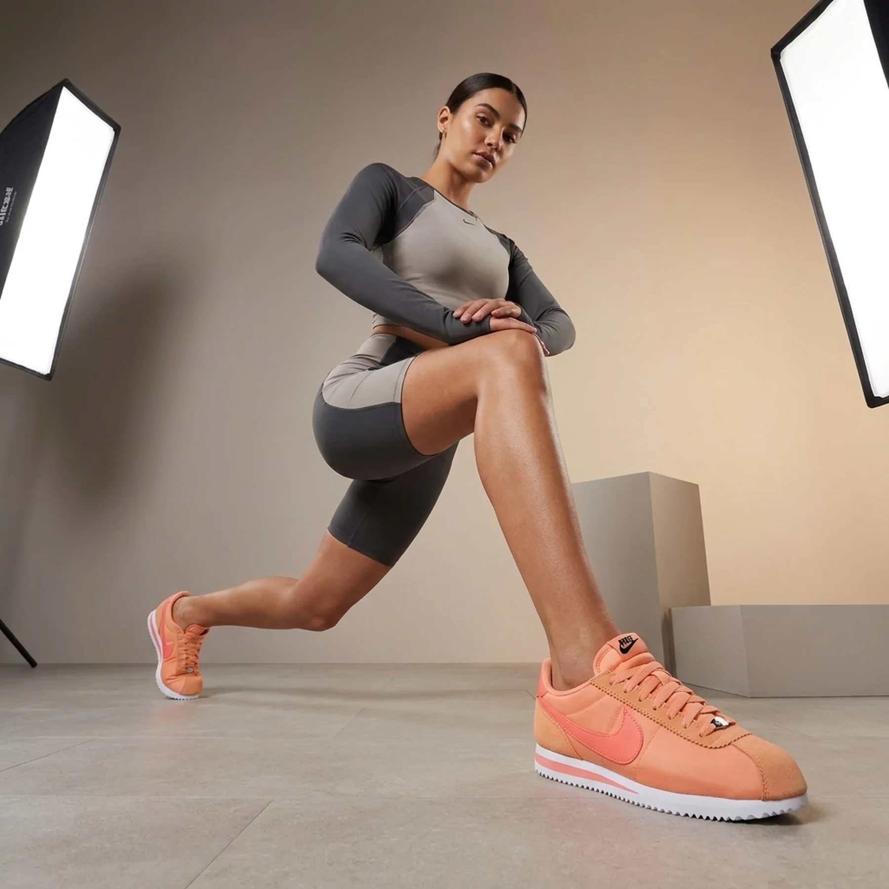 Кросівки жіночі Nike Cortez Textile (DZ2795-800)