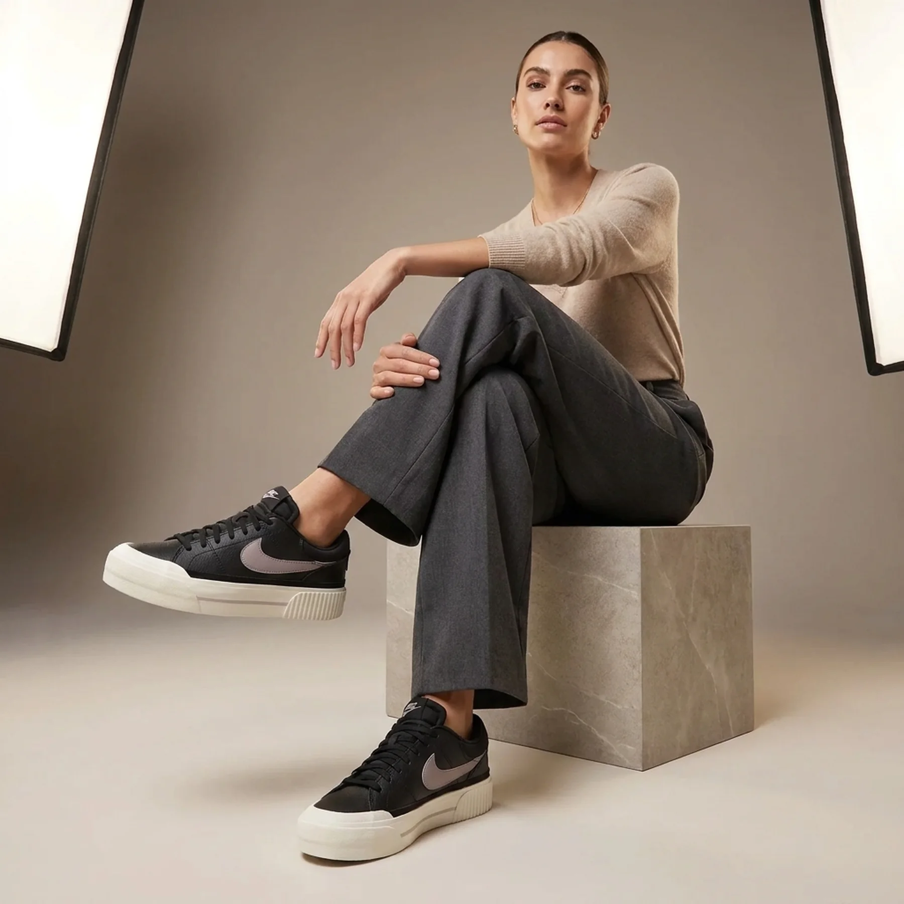 Кросівки жіночі Nike Court Legacy Lift (DM7590-002)