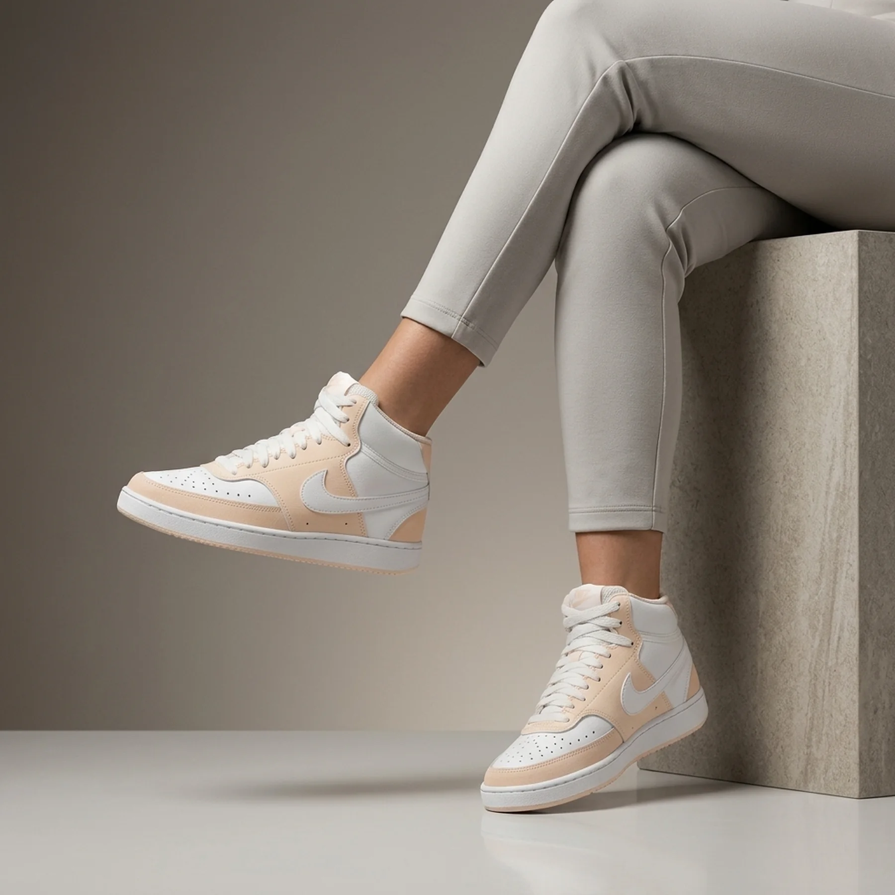 Кросівки жіночі Nike Court Vision Mid White/Beige (CD5436-800)