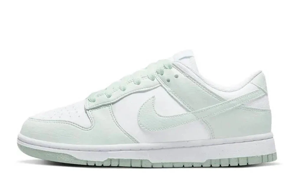 Кросівки жіночі Nike Dunk Low Next Nature (DN1431-102)