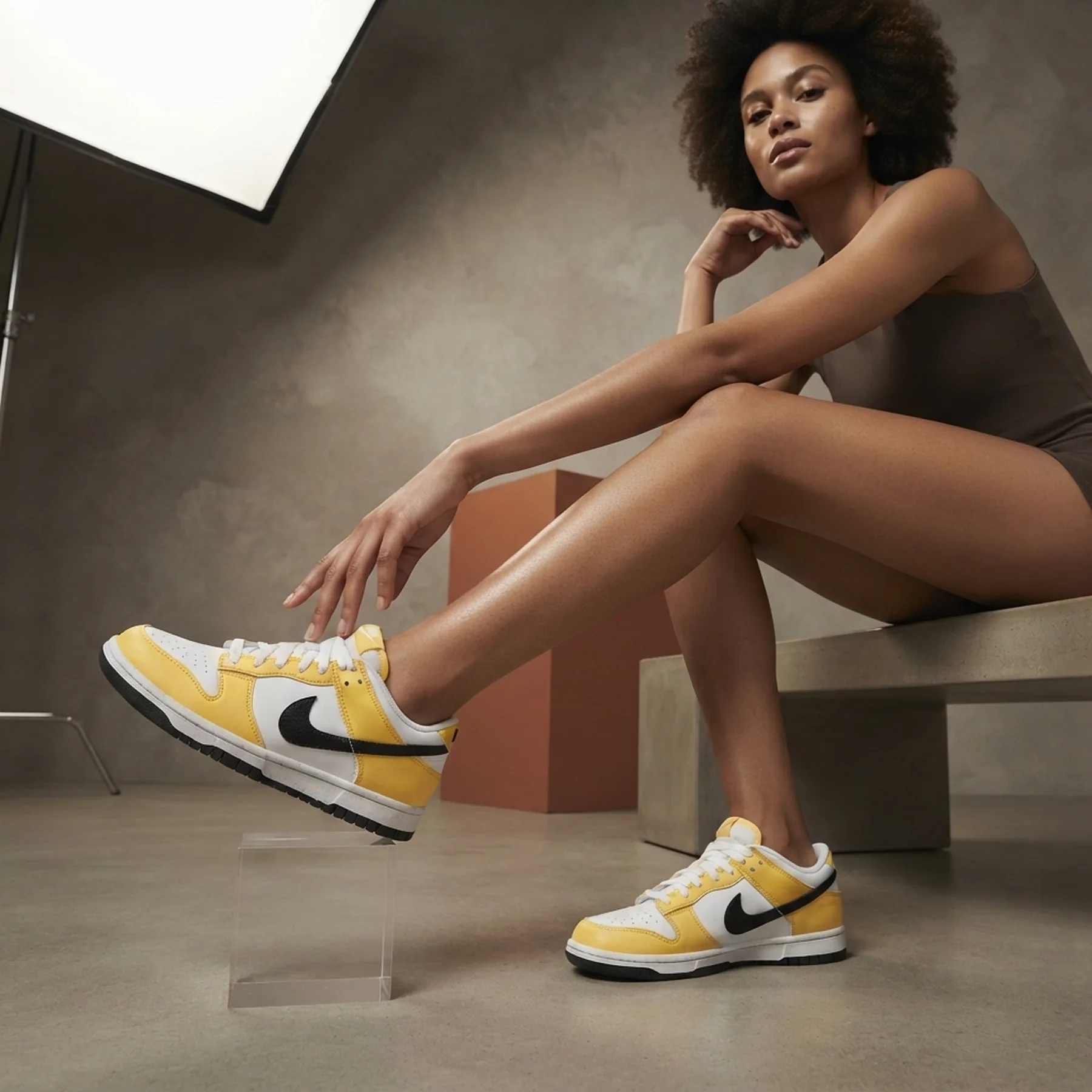 Кросівки жіночі Nike Dunk Low Next Nature Gs Citron Pulse (FN3807-800)