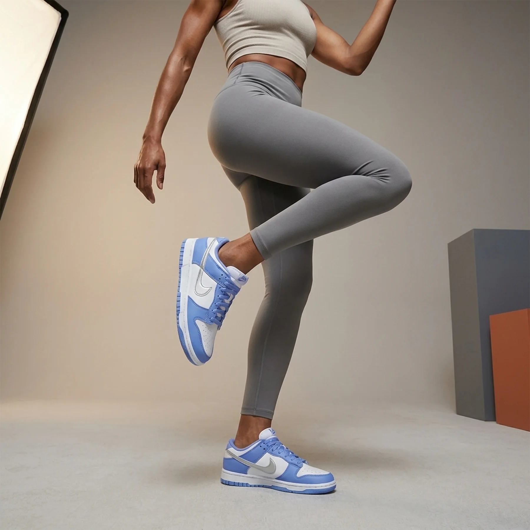 Кросівки жіночі Nike Dunk Lowshoes Light Blue/White (DD1873-402)