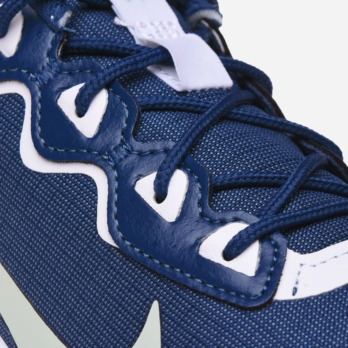 Кросівки жіночі Nike Explore Strada (CD7091-400)