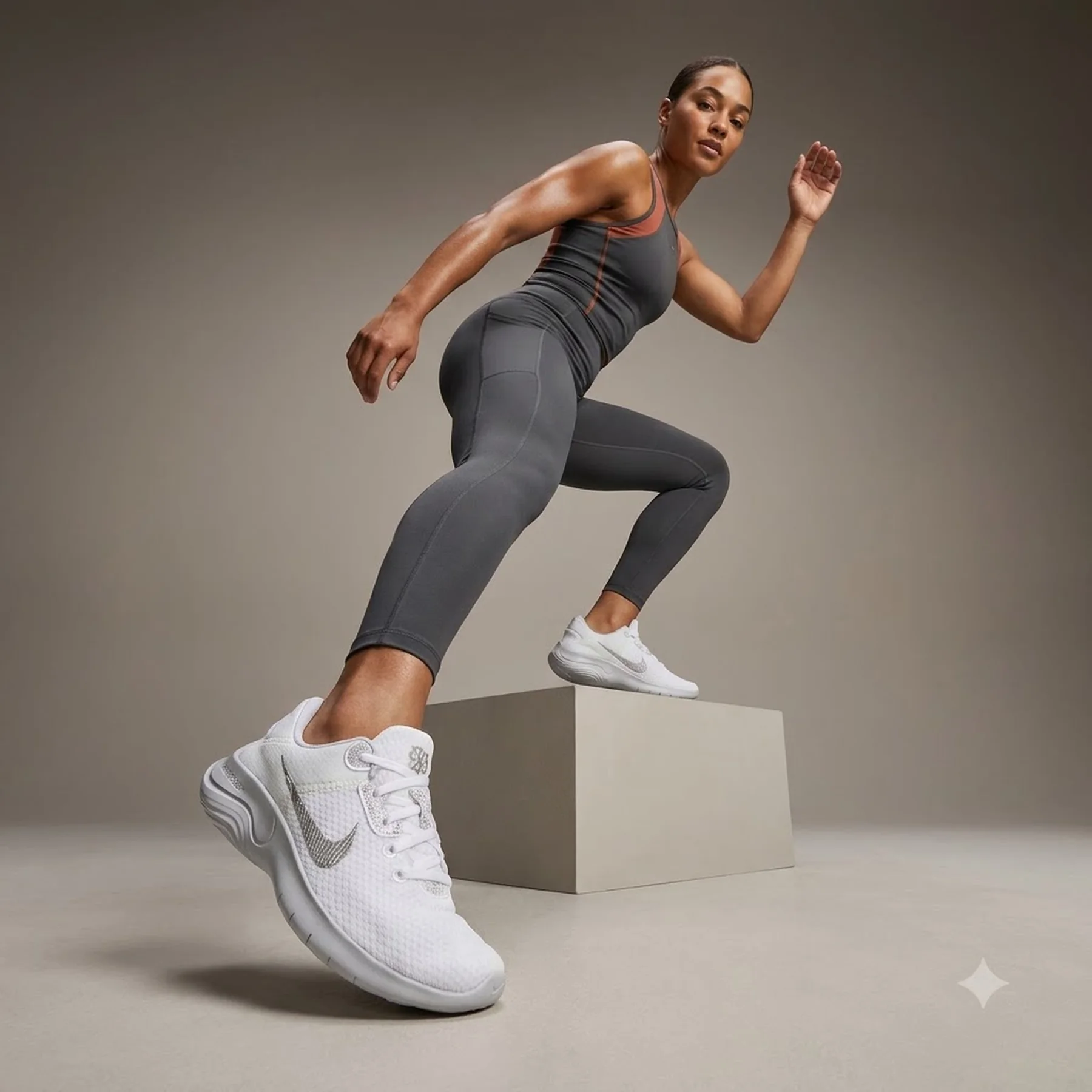 Кросівки жіночі Nike Flex Experience Run 11 (DD9283-100)