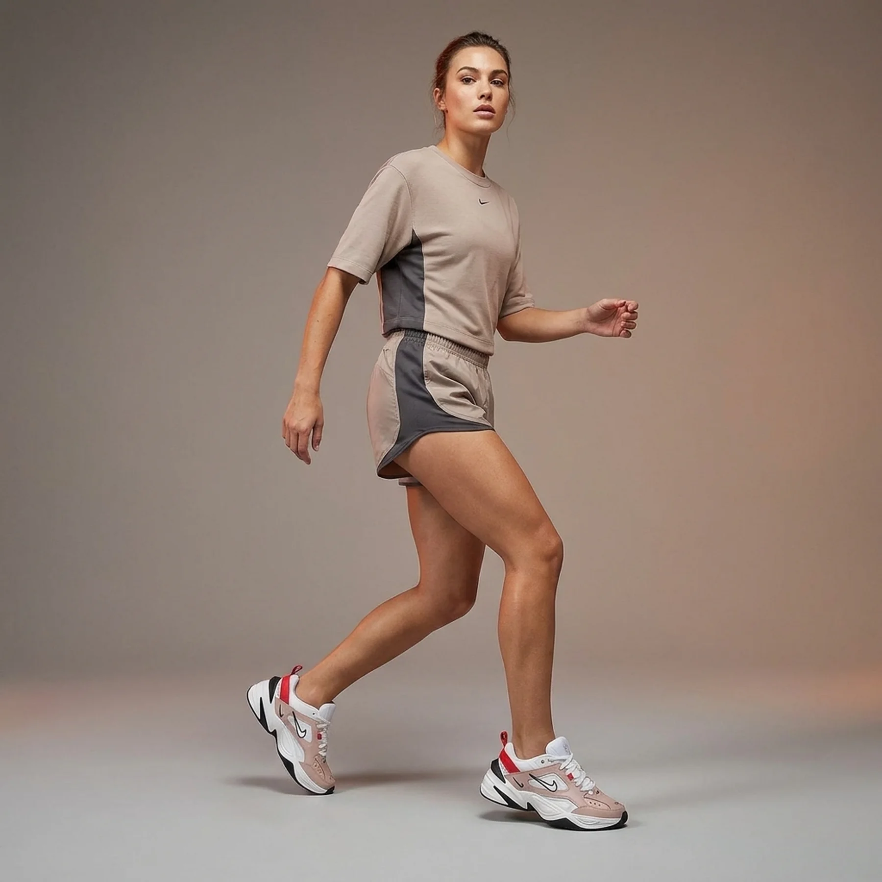 Кросівки жіночі Nike M2k Tekno (AO3108-205)