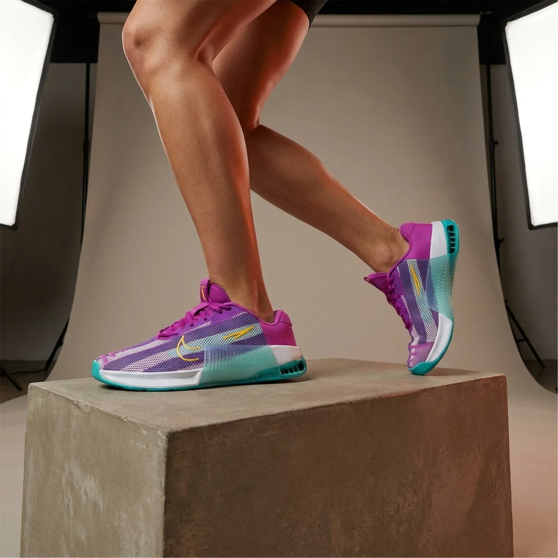 Кросівки жіночі Nike Metcon 9 (DZ2539-500)