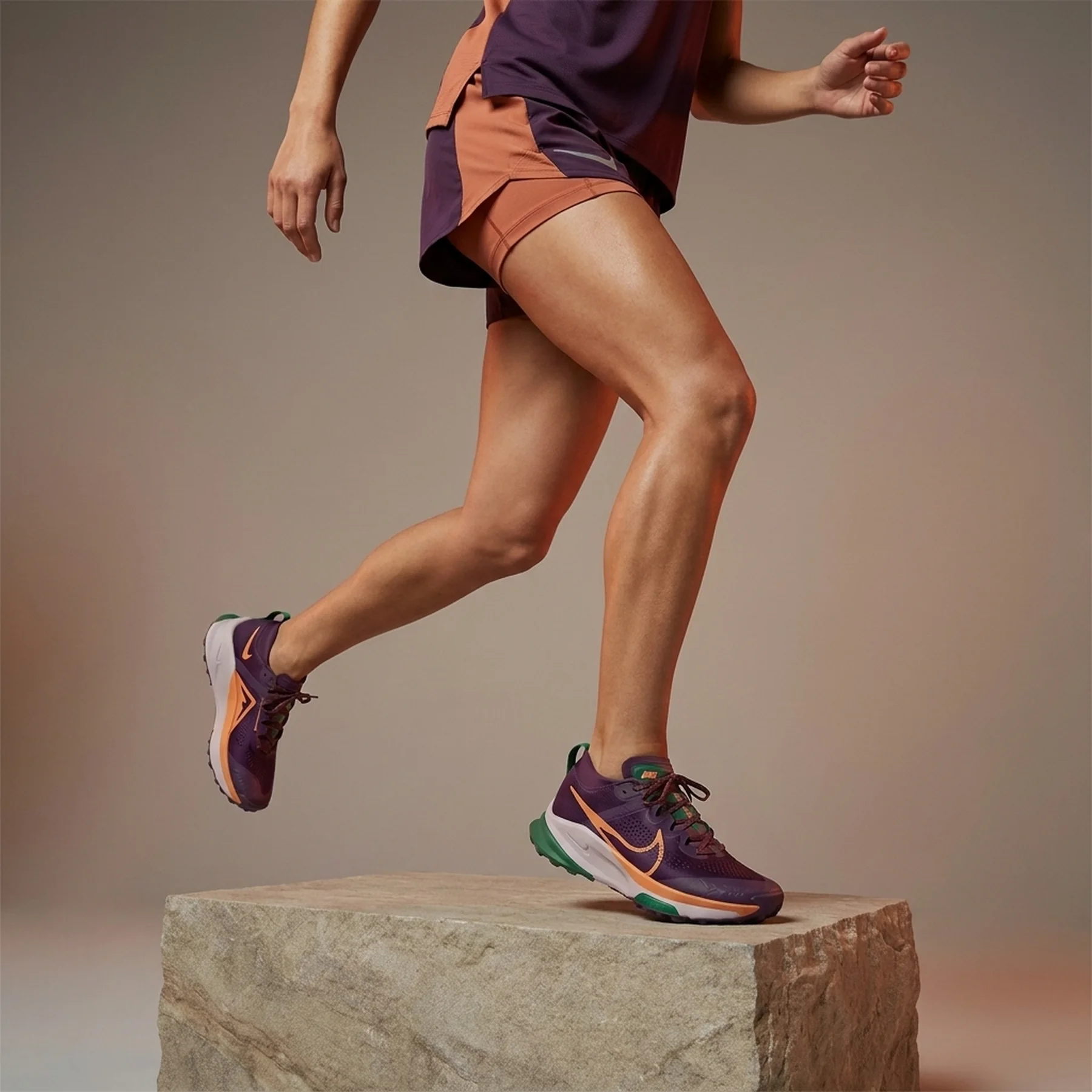 Кросівки жіночі Nike Oomx Zegama Trail Women (DH0625-500)