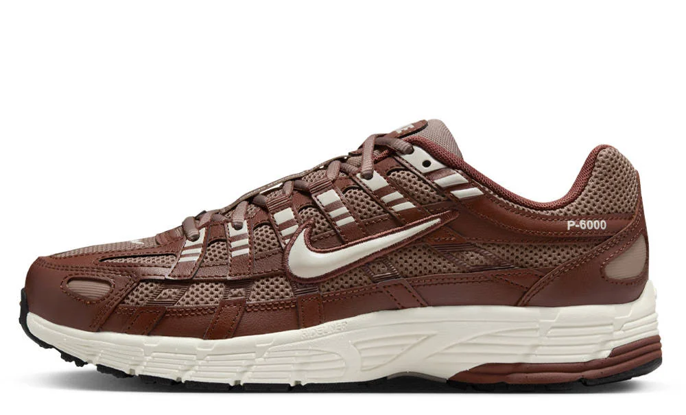 Кросівки жіночі Nike P-6030