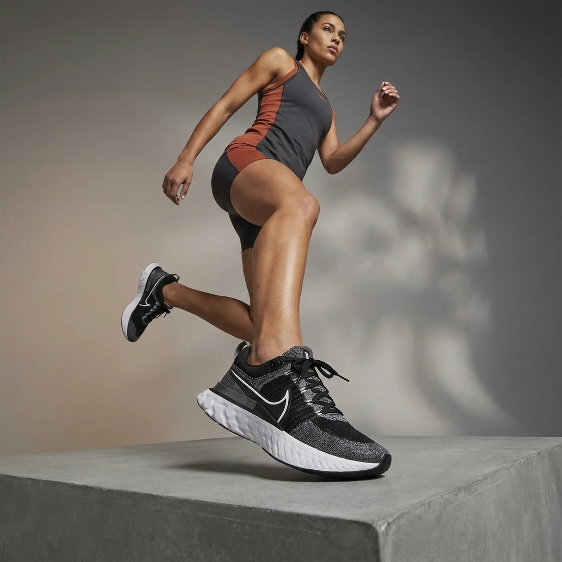 Кросівки жіночі Nike React Infinity Run Flyknit 2 (CT2423-002)