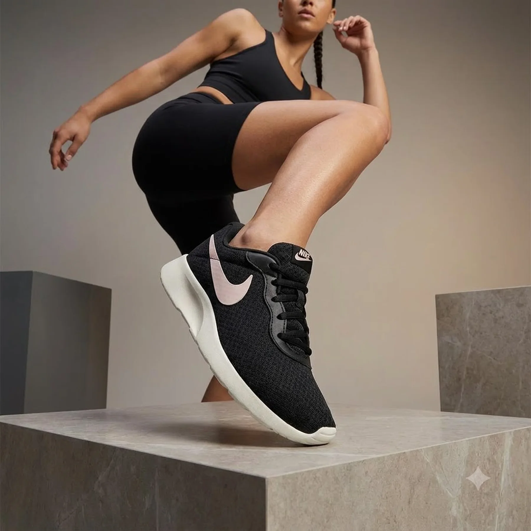 Кросівки жіночі Nike Tanjun Easyon (DV7786-002)