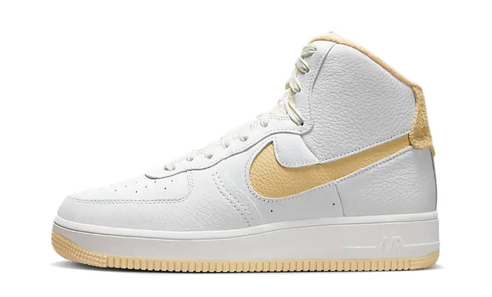 Кросівки жіночі Nike W Air Force 1 High (DV7454-100)