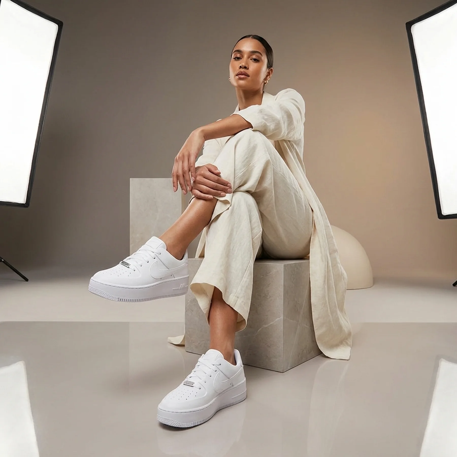 Кросівки жіночі Nike W Air Force 1 Sage Low (AR5339-100)