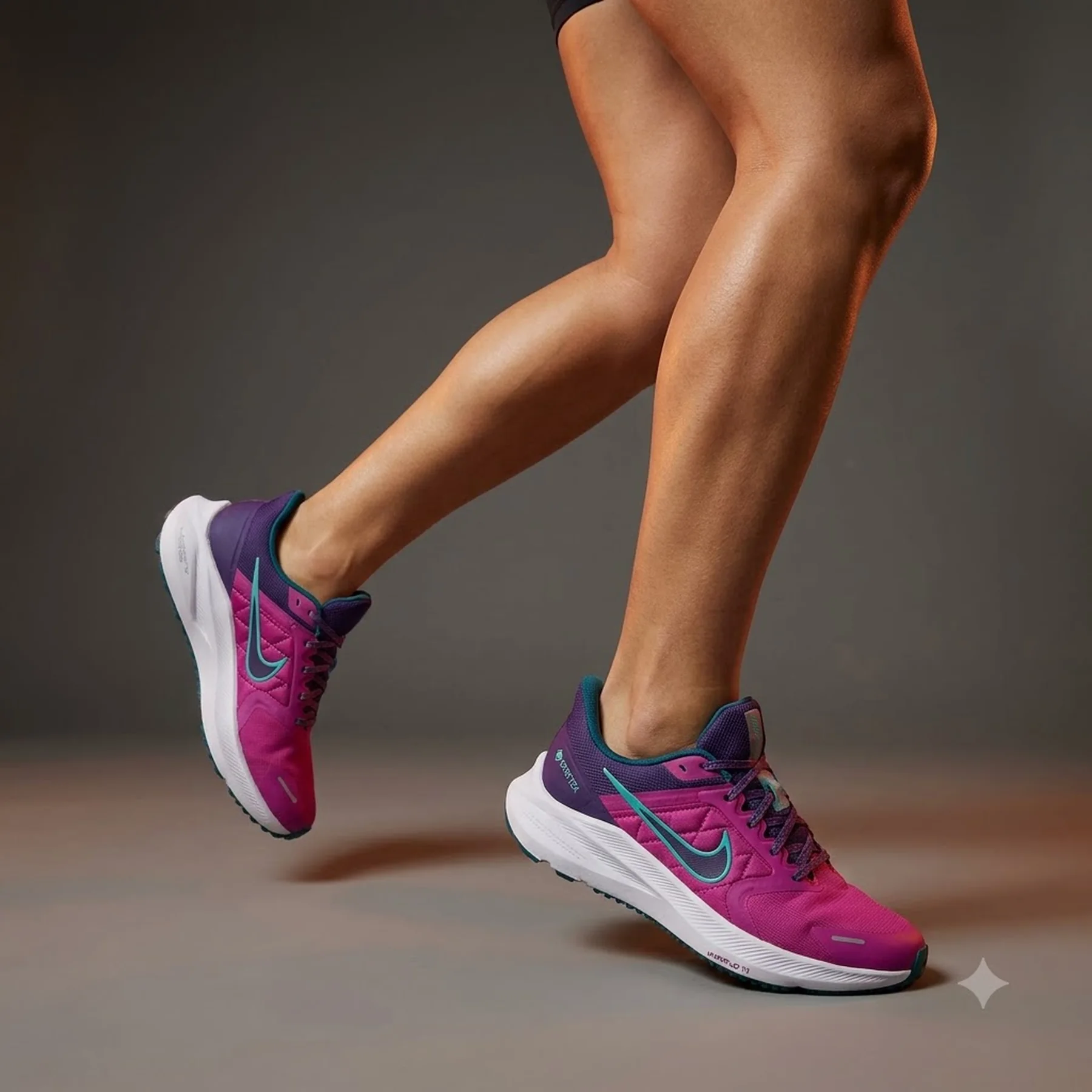 Кросівки жіночі Nike W Air Winflo 11 Gtx S (HM8871-500)