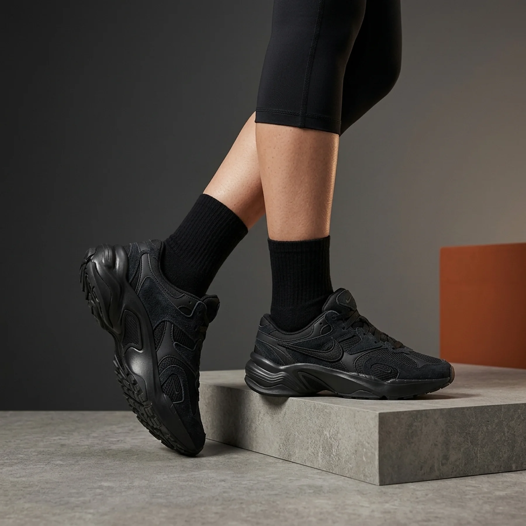 Кросівки жіночі Nike W Al8 (FJ3794-002)